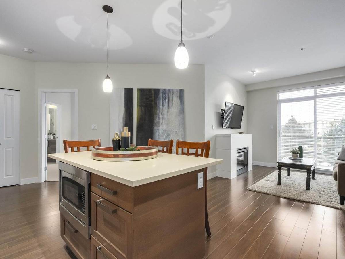 15850-26-avenue-grandview-surrey-south-surrey-white-rock-11 at 302 - 15850 26 Avenue, Grandview Surrey, South Surrey White Rock 15850-26-avenue-grandview-surrey-south-surrey-white-rock-11 at 302 - 15850 26 Avenue, Grandview Surrey, South Surrey White Rock