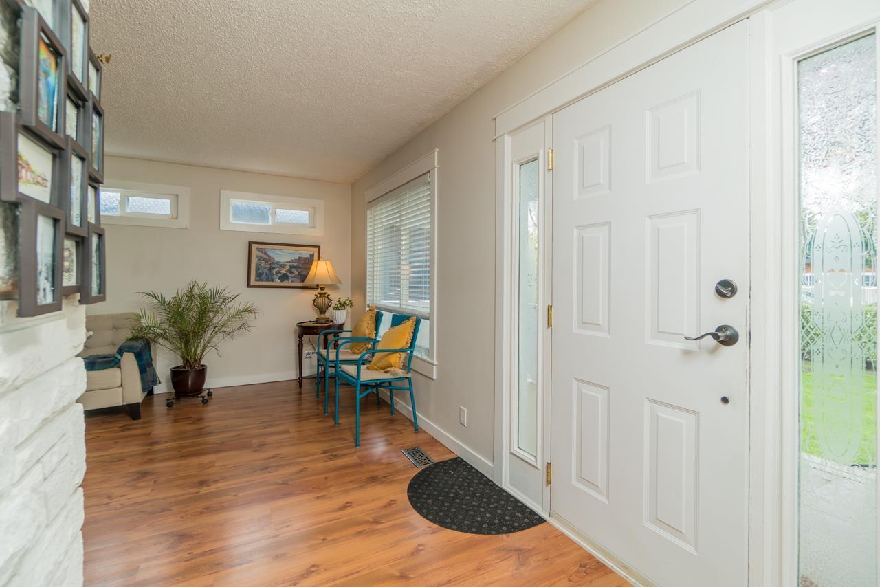 1724-farrell-crescent-beach-grove-tsawwassen-04 at 1724 Farrell Crescent, Beach Grove, Tsawwassen 1724-farrell-crescent-beach-grove-tsawwassen-04 at 1724 Farrell Crescent, Beach Grove, Tsawwassen