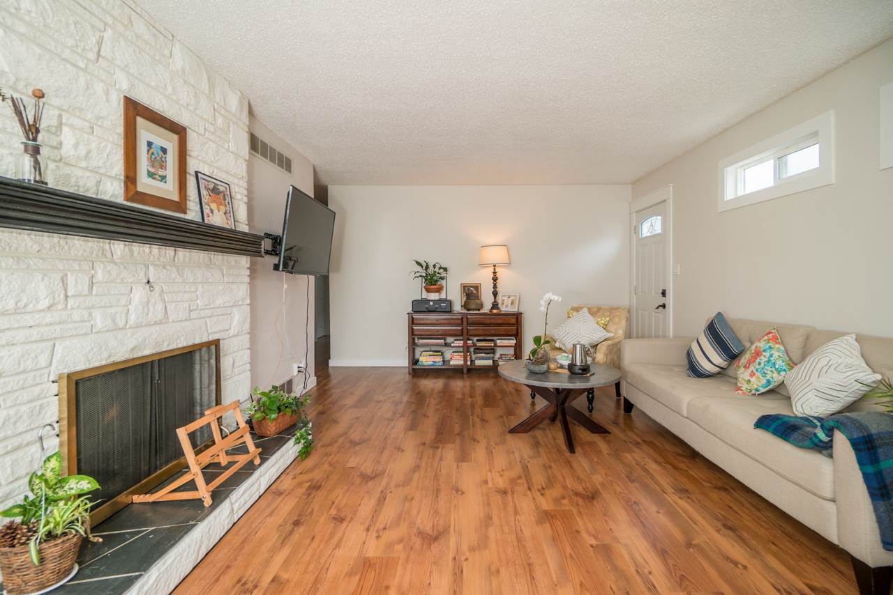 1724-farrell-crescent-beach-grove-tsawwassen-05 at 1724 Farrell Crescent, Beach Grove, Tsawwassen 1724-farrell-crescent-beach-grove-tsawwassen-05 at 1724 Farrell Crescent, Beach Grove, Tsawwassen