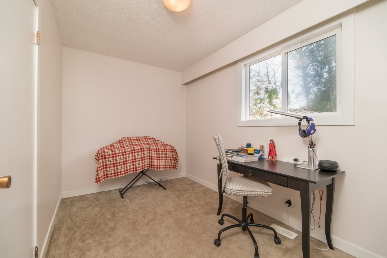 1724-farrell-crescent-beach-grove-tsawwassen-15 at 1724 Farrell Crescent, Beach Grove, Tsawwassen 1724-farrell-crescent-beach-grove-tsawwassen-15 at 1724 Farrell Crescent, Beach Grove, Tsawwassen