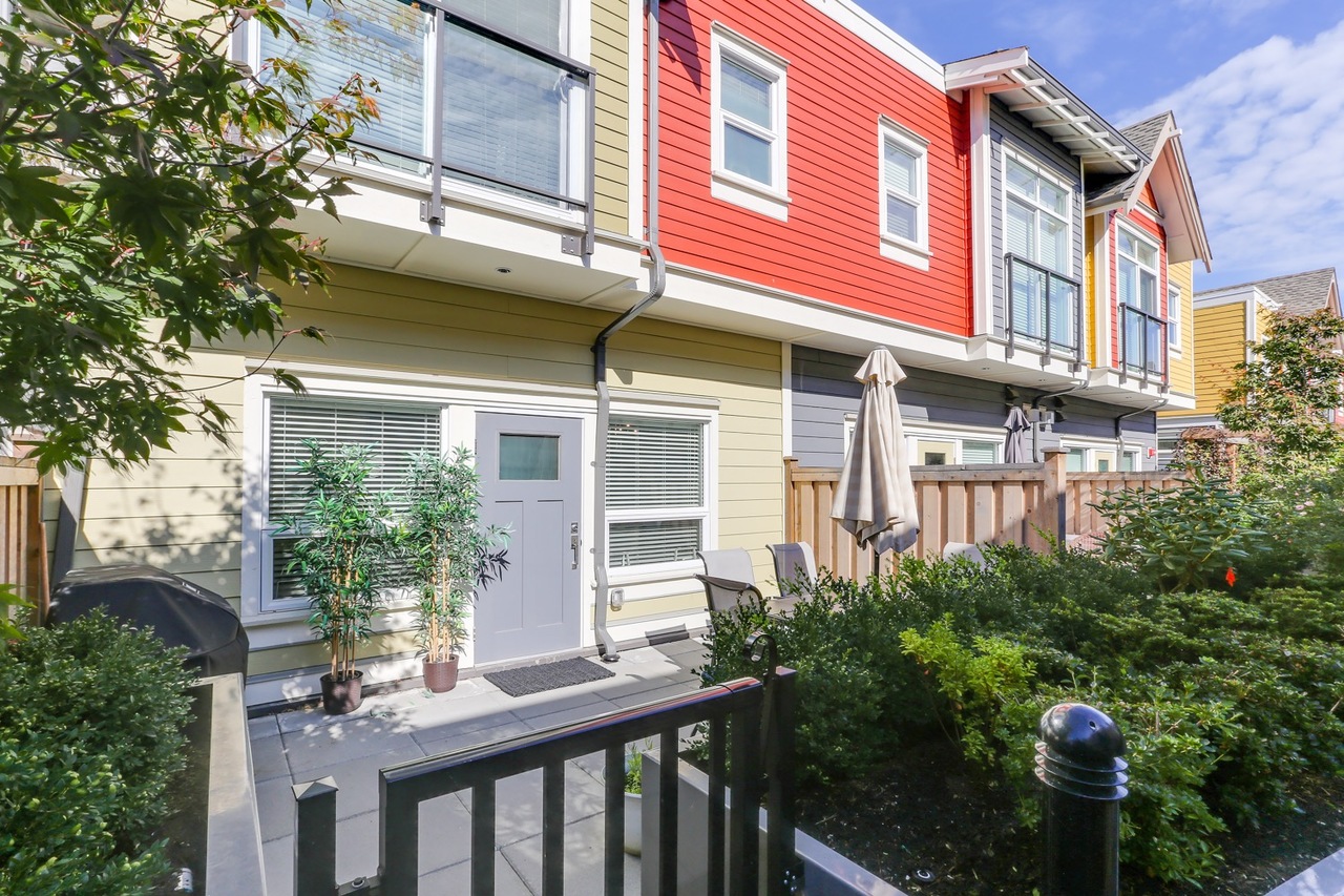 128 at 4886 Ellis Lane, Ladner Elementary, Ladner 128 at 4886 Ellis Lane, Ladner Elementary, Ladner