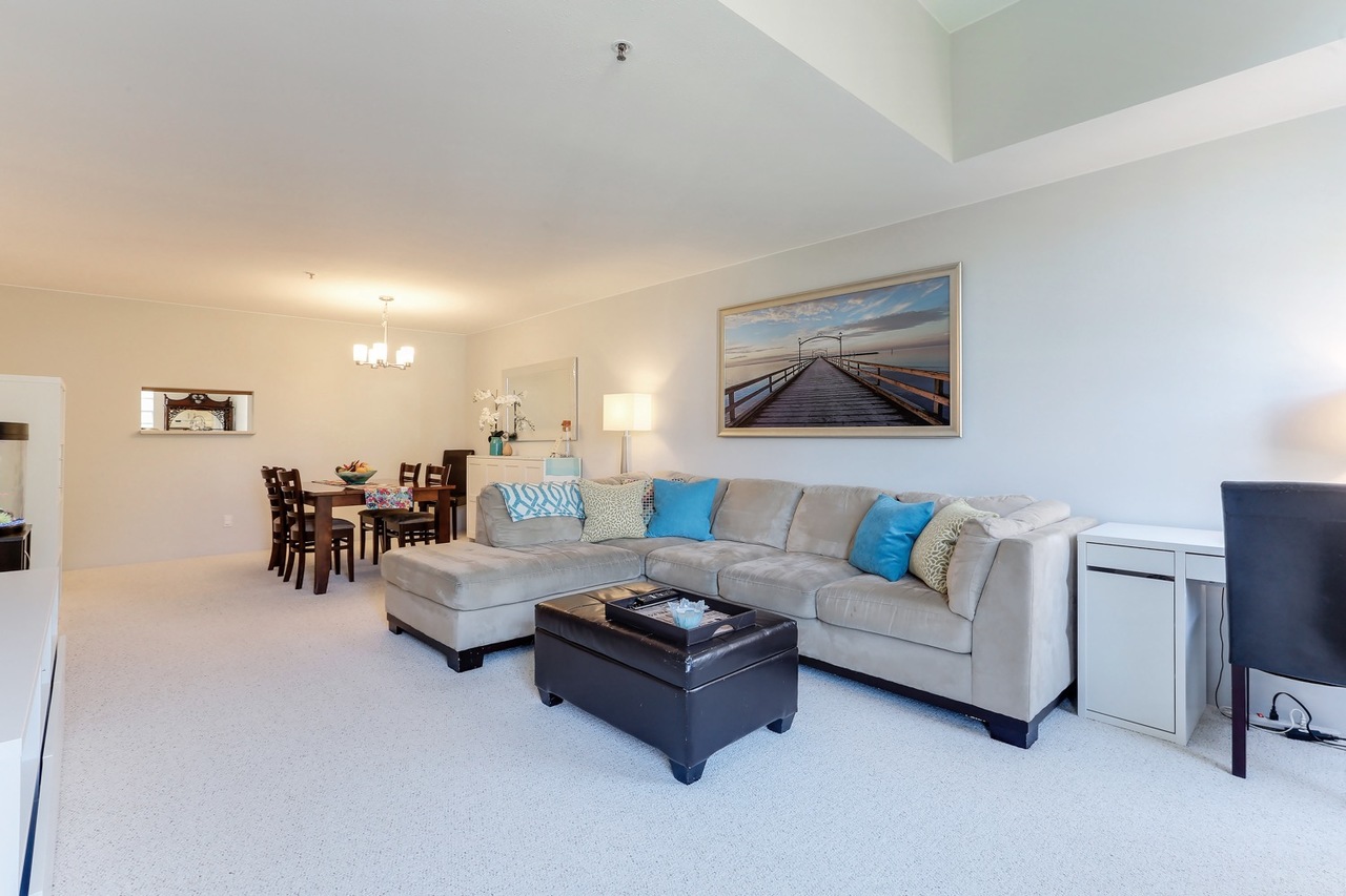 105 at 304 - 5550 14b Avenue, Cliff Drive, Tsawwassen 105 at 304 - 5550 14b Avenue, Cliff Drive, Tsawwassen