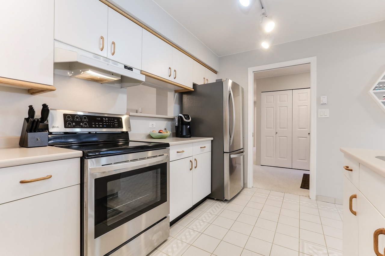 111 at 304 - 5550 14b Avenue, Cliff Drive, Tsawwassen 111 at 304 - 5550 14b Avenue, Cliff Drive, Tsawwassen