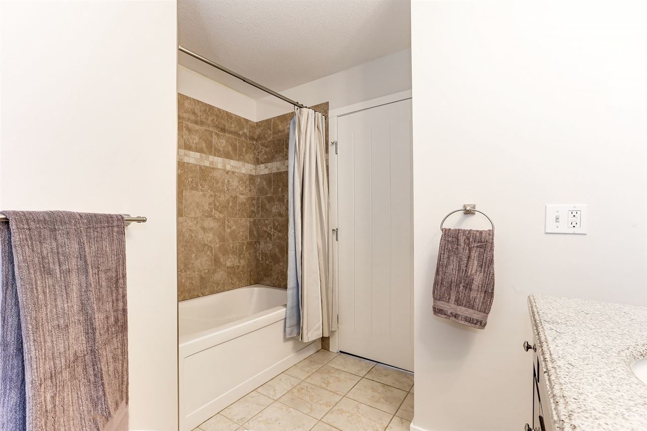 20047-37-avenue-brookswood-langley-langley-12 at 20047 37 Avenue, Brookswood Langley, Langley 20047-37-avenue-brookswood-langley-langley-12 at 20047 37 Avenue, Brookswood Langley, Langley