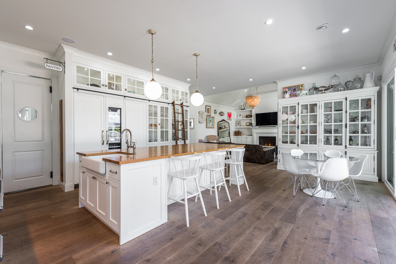 1327-enderby-ave-tsa-colleenburkephotography-11s at 1327 Enderby Avenue, Beach Grove, Tsawwassen 1327-enderby-ave-tsa-colleenburkephotography-11s at 1327 Enderby Avenue, Beach Grove, Tsawwassen