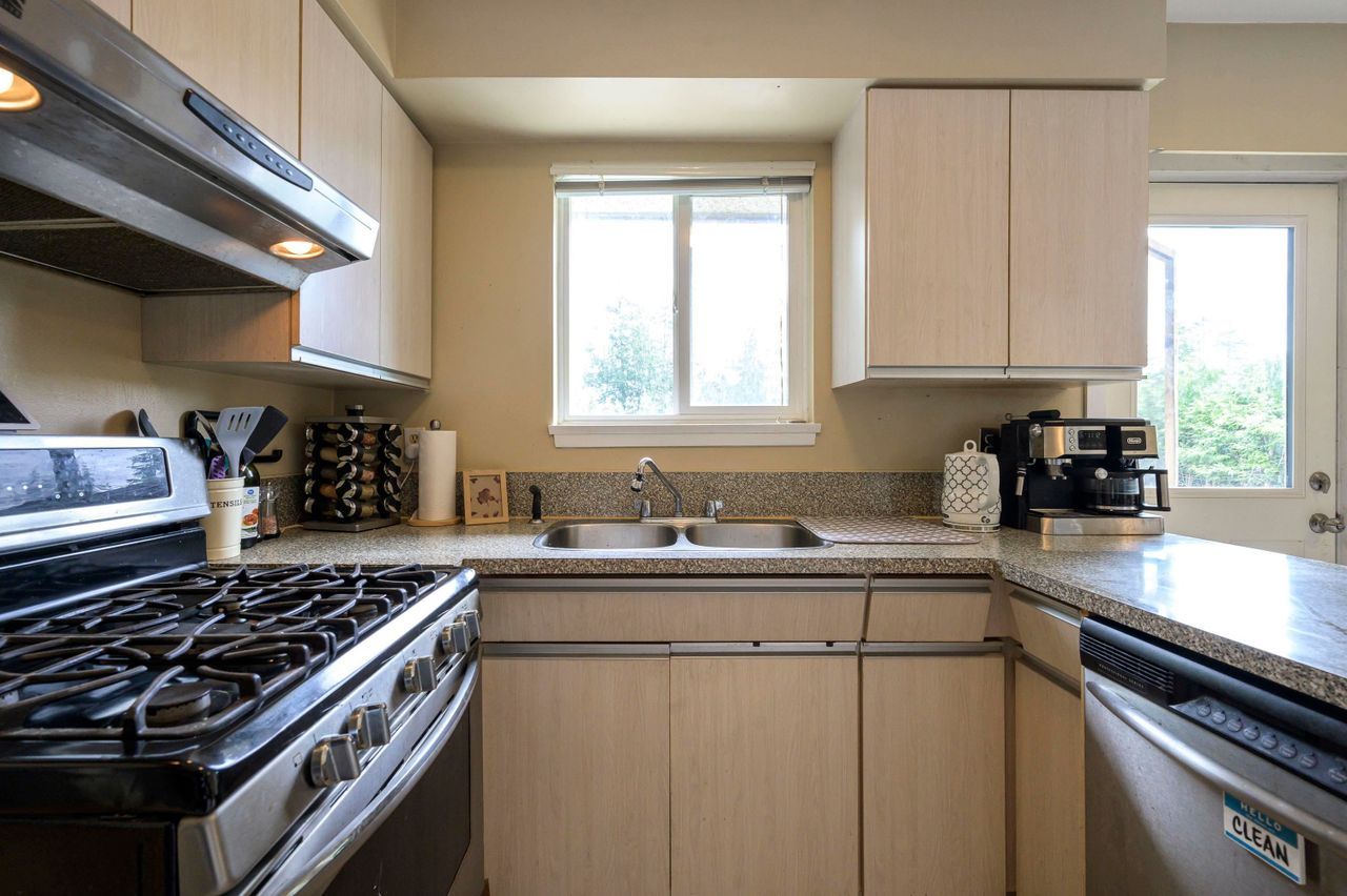 1122-53a-street-tsawwassen-central-tsawwassen-16 at 1122 53a Street, Tsawwassen Central, Tsawwassen 1122-53a-street-tsawwassen-central-tsawwassen-16 at 1122 53a Street, Tsawwassen Central, Tsawwassen