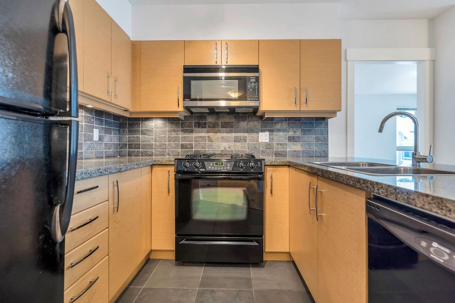 1315-56-street-cliff-drive-tsawwassen-04 at 404 - 1315 56 Street, Cliff Drive, Tsawwassen 1315-56-street-cliff-drive-tsawwassen-04 at 404 - 1315 56 Street, Cliff Drive, Tsawwassen