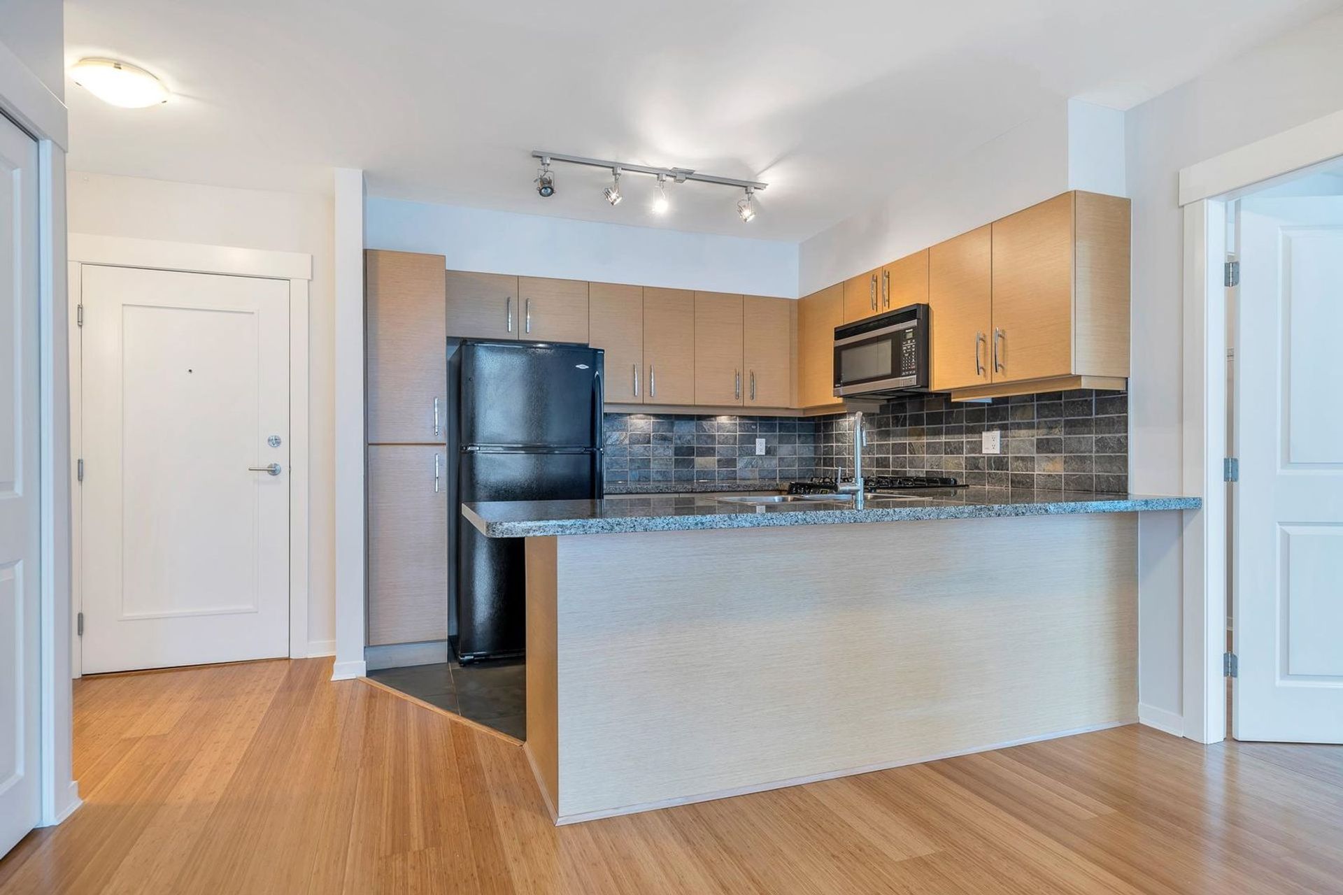 1315-56-street-cliff-drive-tsawwassen-08 at 404 - 1315 56 Street, Cliff Drive, Tsawwassen 1315-56-street-cliff-drive-tsawwassen-08 at 404 - 1315 56 Street, Cliff Drive, Tsawwassen