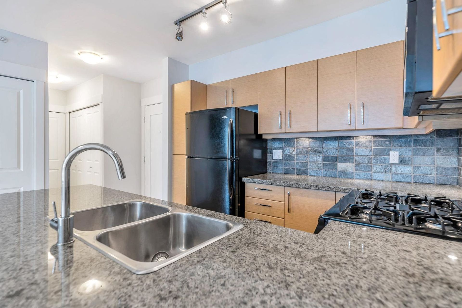 1315-56-street-cliff-drive-tsawwassen-10 at 404 - 1315 56 Street, Cliff Drive, Tsawwassen 1315-56-street-cliff-drive-tsawwassen-10 at 404 - 1315 56 Street, Cliff Drive, Tsawwassen