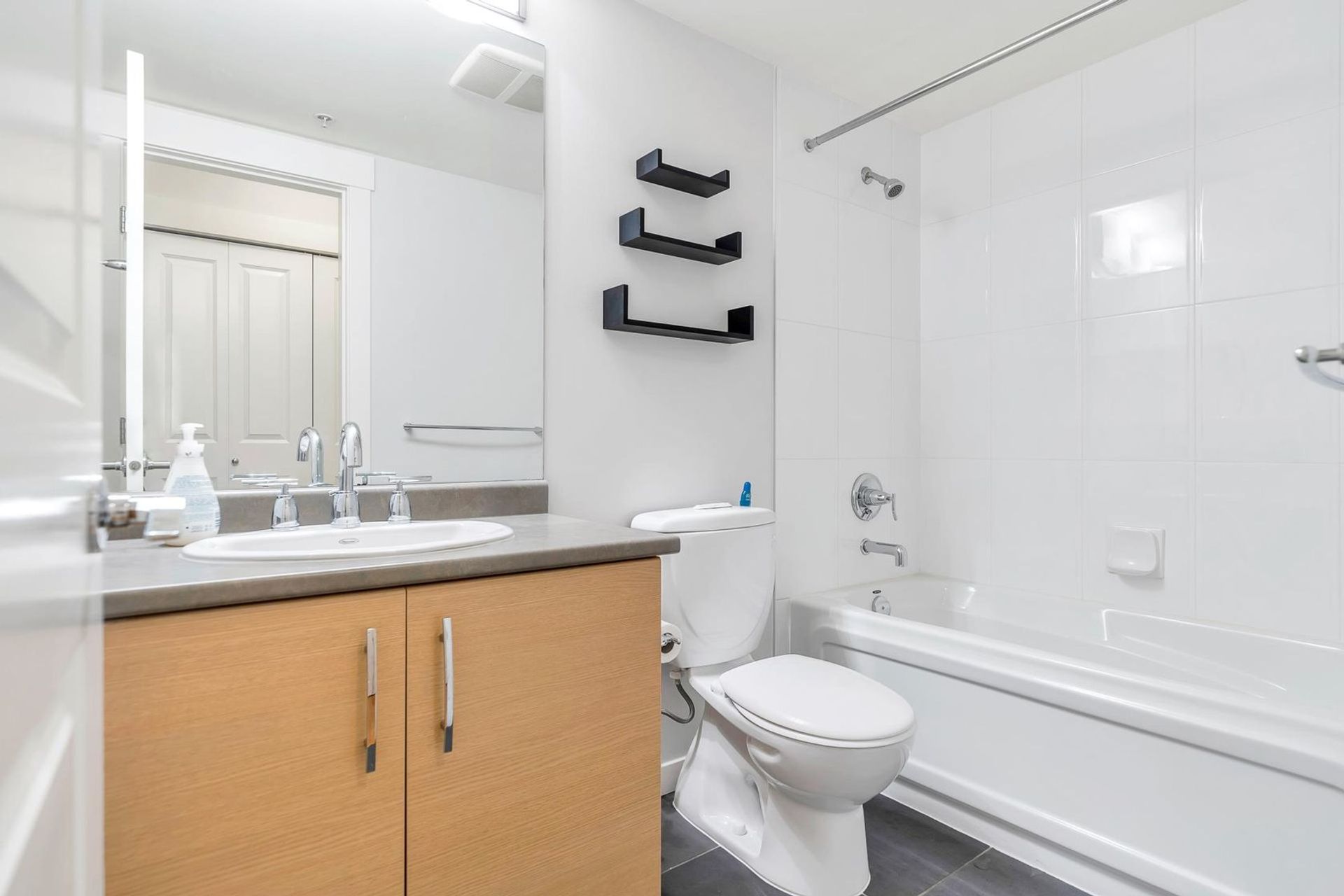 1315-56-street-cliff-drive-tsawwassen-28 at 404 - 1315 56 Street, Cliff Drive, Tsawwassen 1315-56-street-cliff-drive-tsawwassen-28 at 404 - 1315 56 Street, Cliff Drive, Tsawwassen