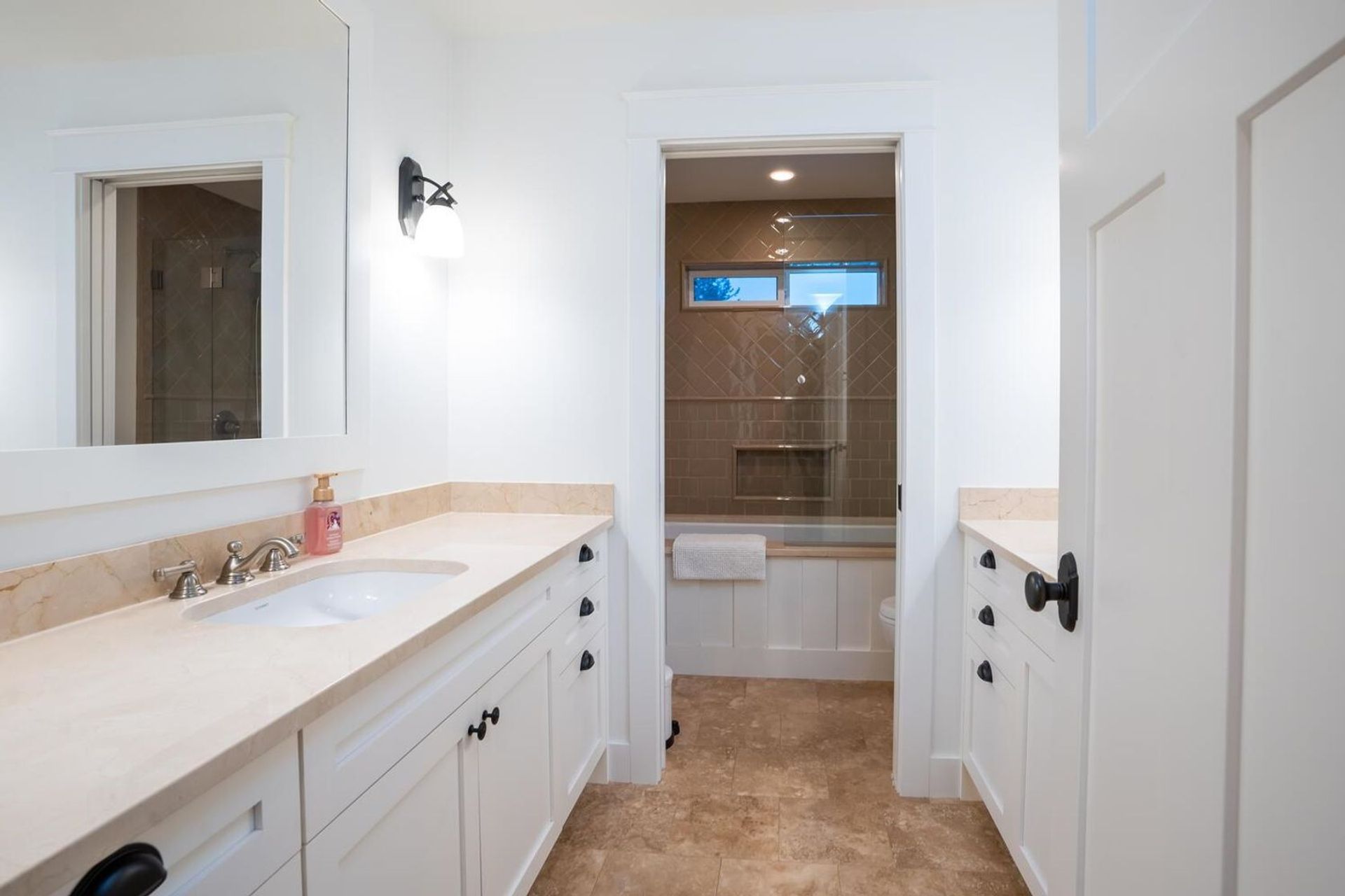 5116-1a-avenue-pebble-hill-tsawwassen-27 at 5116 1a Avenue, Pebble Hill, Tsawwassen 5116-1a-avenue-pebble-hill-tsawwassen-27 at 5116 1a Avenue, Pebble Hill, Tsawwassen