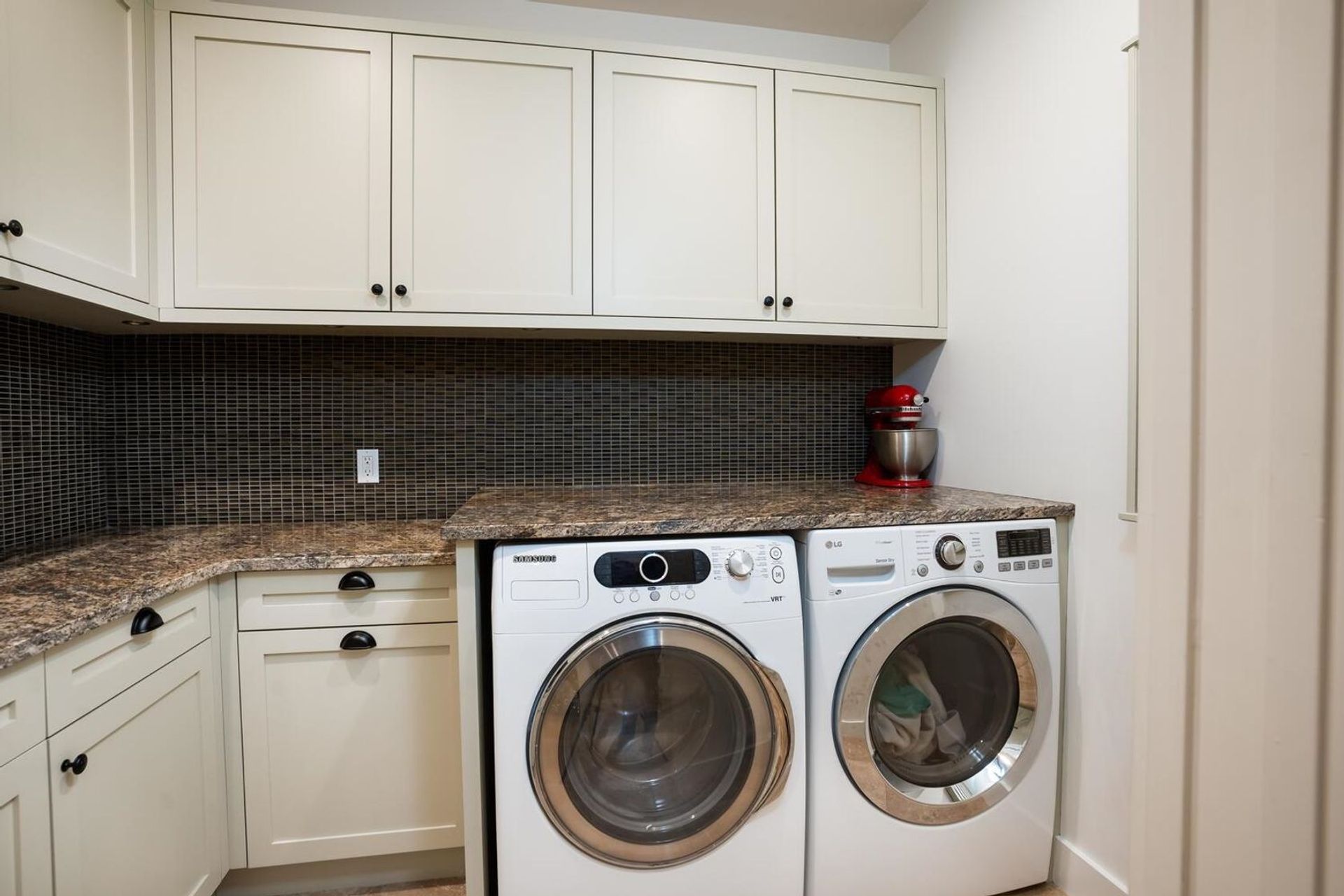 5116-1a-avenue-pebble-hill-tsawwassen-31 at 5116 1a Avenue, Pebble Hill, Tsawwassen 5116-1a-avenue-pebble-hill-tsawwassen-31 at 5116 1a Avenue, Pebble Hill, Tsawwassen