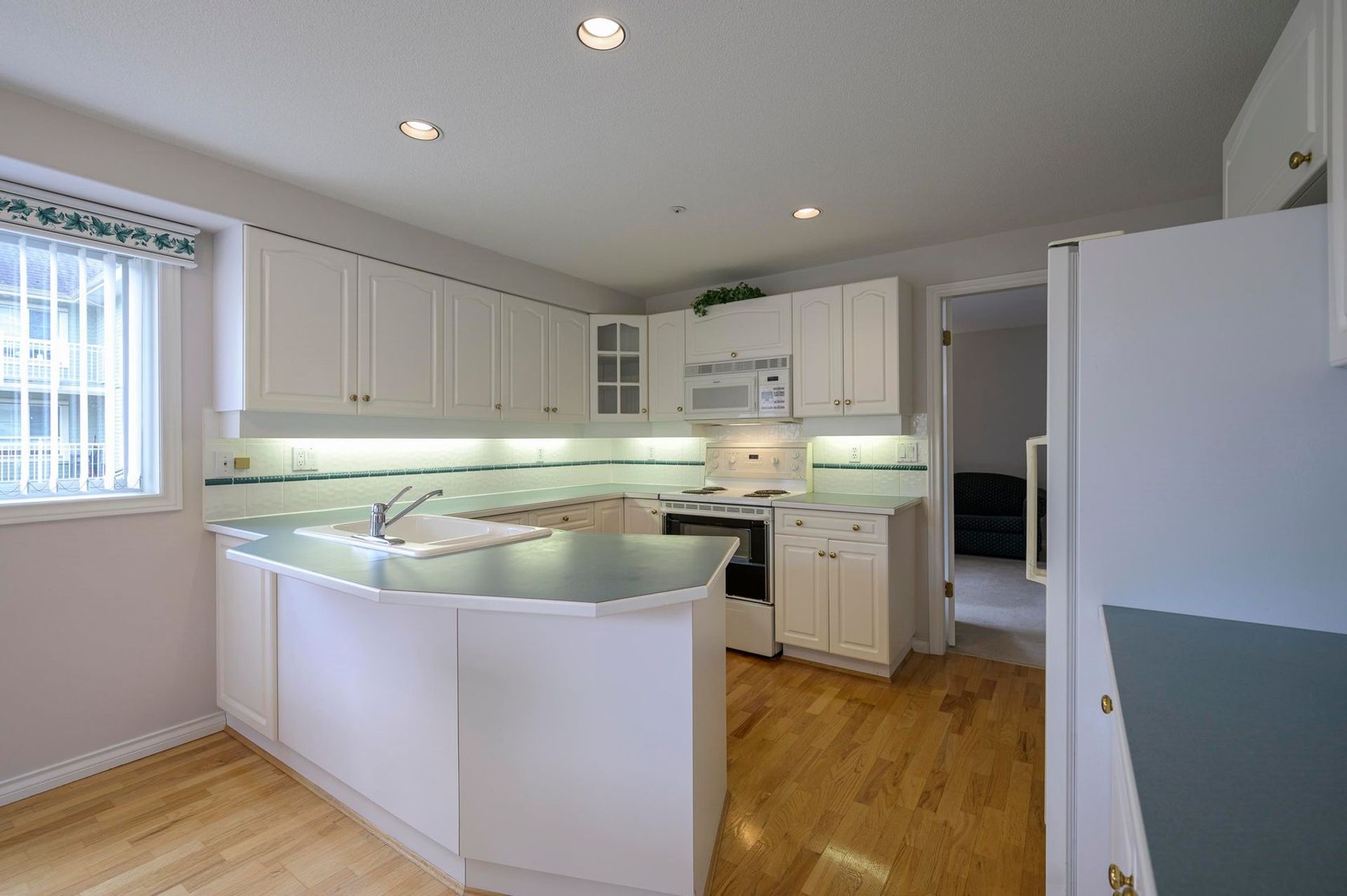 5500-13a-avenue-cliff-drive-tsawwassen-14 at 205 - 5500 13a Avenue, Cliff Drive, Tsawwassen 5500-13a-avenue-cliff-drive-tsawwassen-14 at 205 - 5500 13a Avenue, Cliff Drive, Tsawwassen