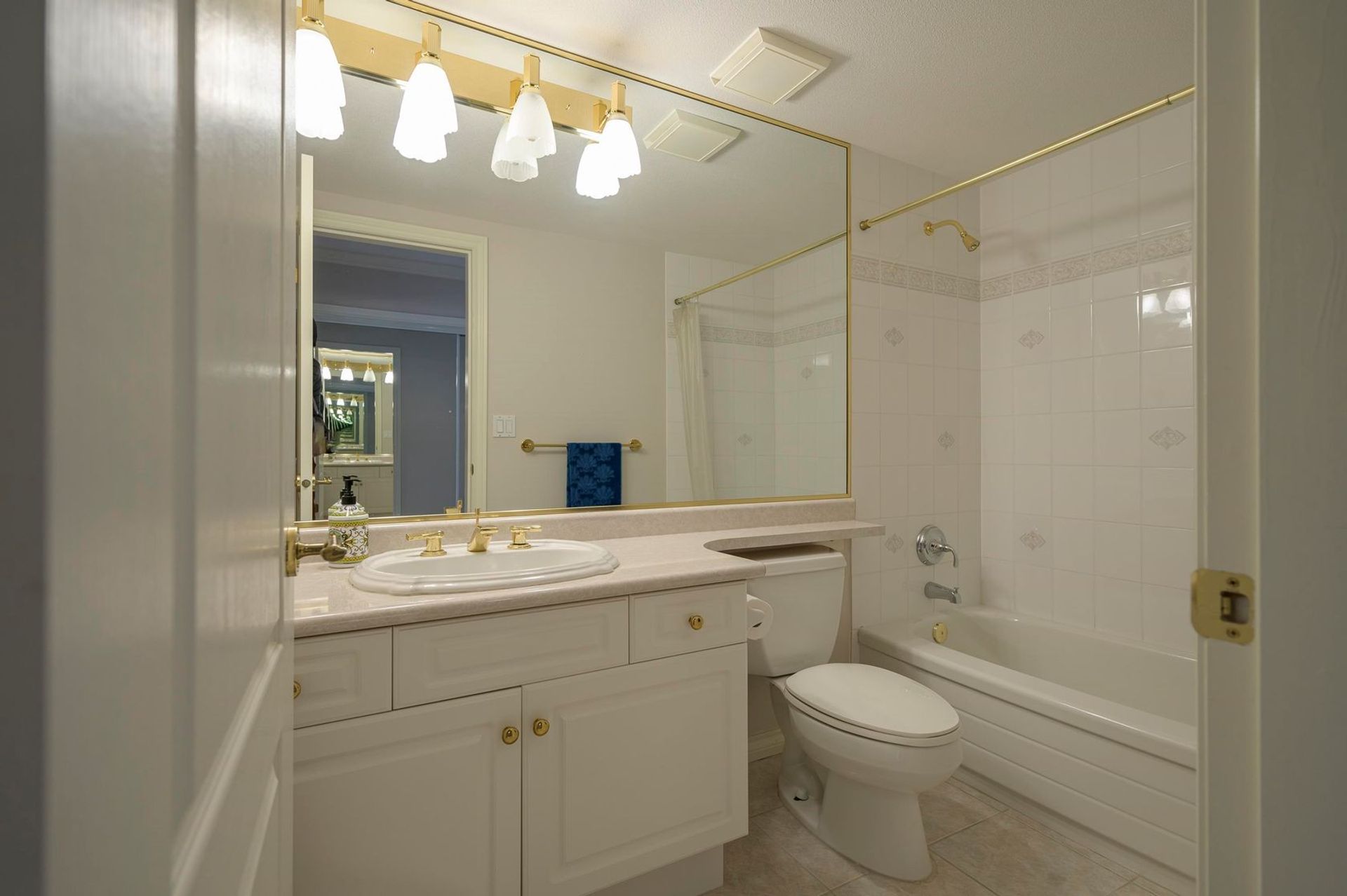 5500-13a-avenue-cliff-drive-tsawwassen-26 at 205 - 5500 13a Avenue, Cliff Drive, Tsawwassen 5500-13a-avenue-cliff-drive-tsawwassen-26 at 205 - 5500 13a Avenue, Cliff Drive, Tsawwassen