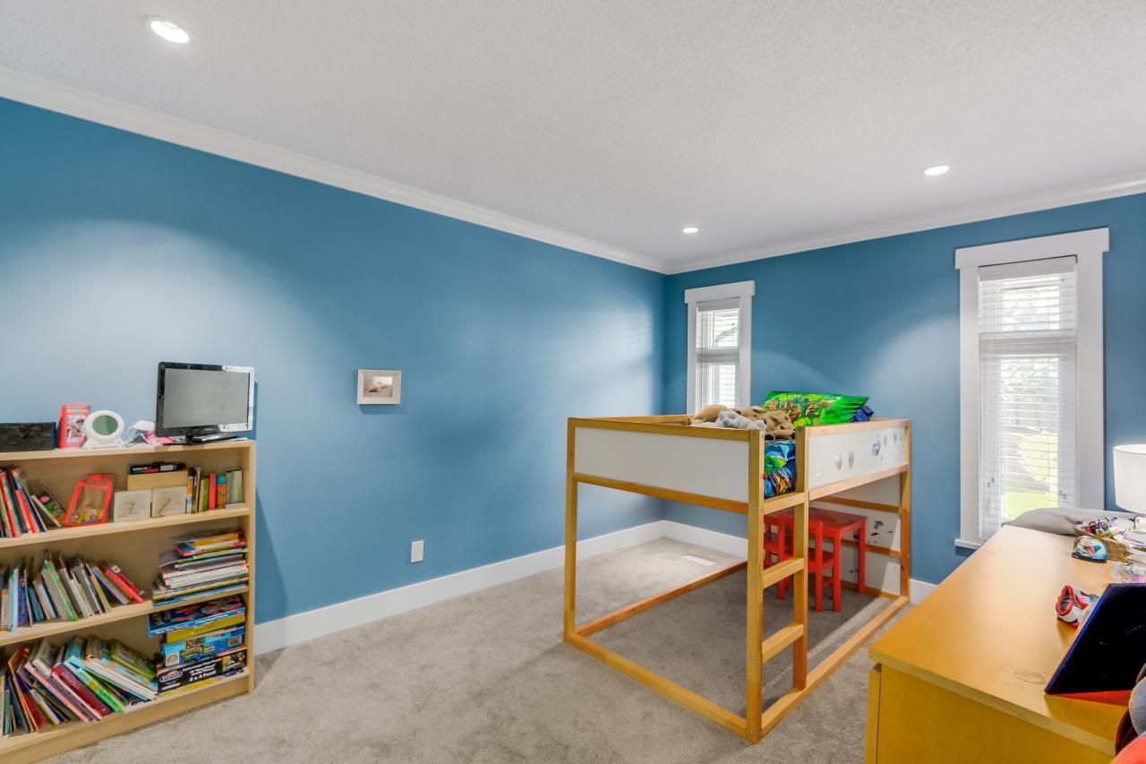 Bedroom at 115 - 5622 16th Avenue, Beach Grove, Tsawwassen Bedroom at 115 - 5622 16th Avenue, Beach Grove, Tsawwassen