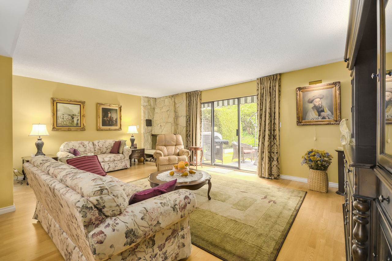 3 at 29 - 8111 Saunders Road 3 at 29 - 8111 Saunders Road