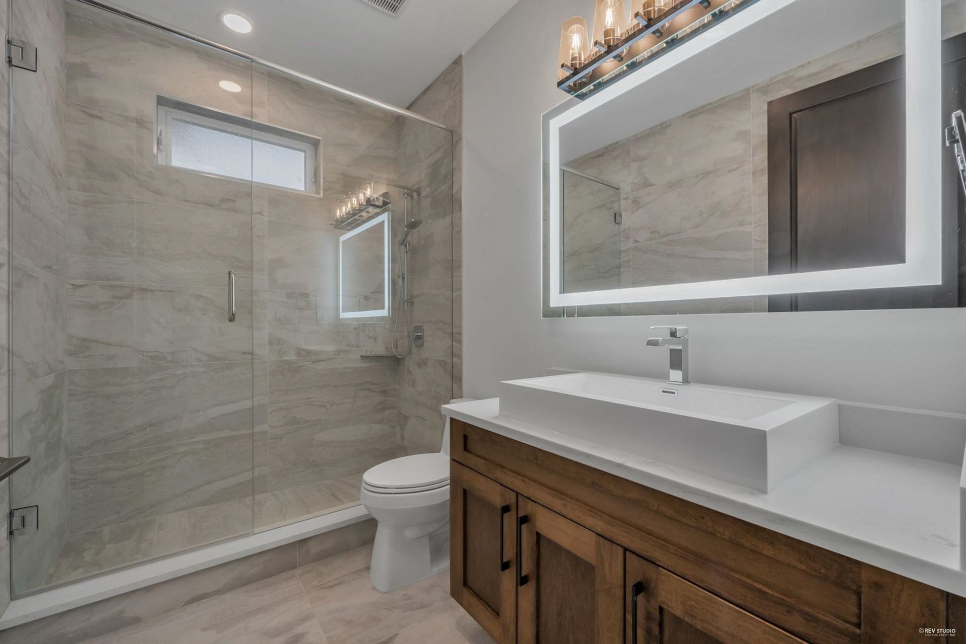 5094b-bentley-drive-hawthorne-ladner-16 at 5094B Bentley Drive, Hawthorne, Ladner 5094b-bentley-drive-hawthorne-ladner-16 at 5094B Bentley Drive, Hawthorne, Ladner