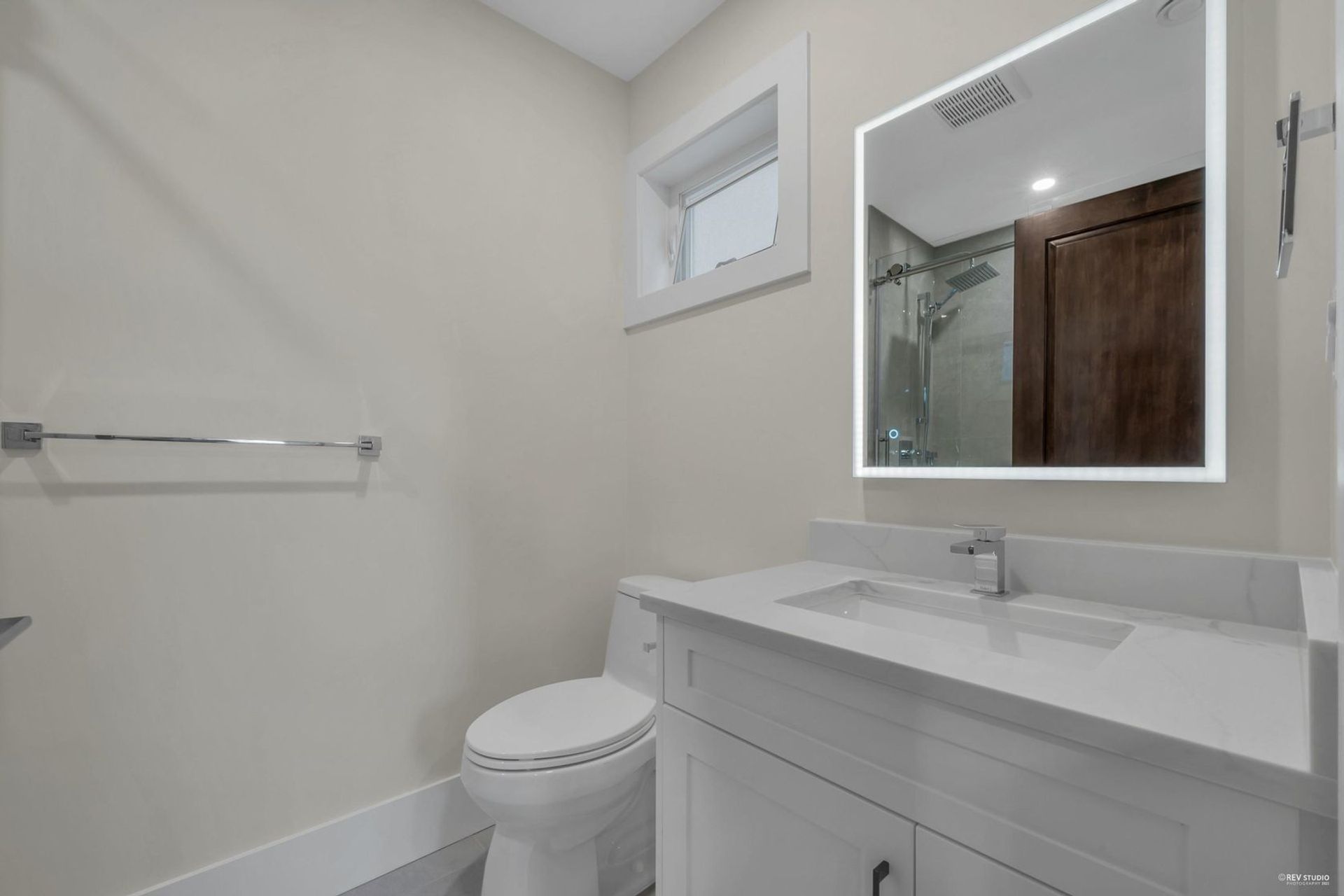 5094b-bentley-drive-hawthorne-ladner-27 at 5094B Bentley Drive, Hawthorne, Ladner 5094b-bentley-drive-hawthorne-ladner-27 at 5094B Bentley Drive, Hawthorne, Ladner