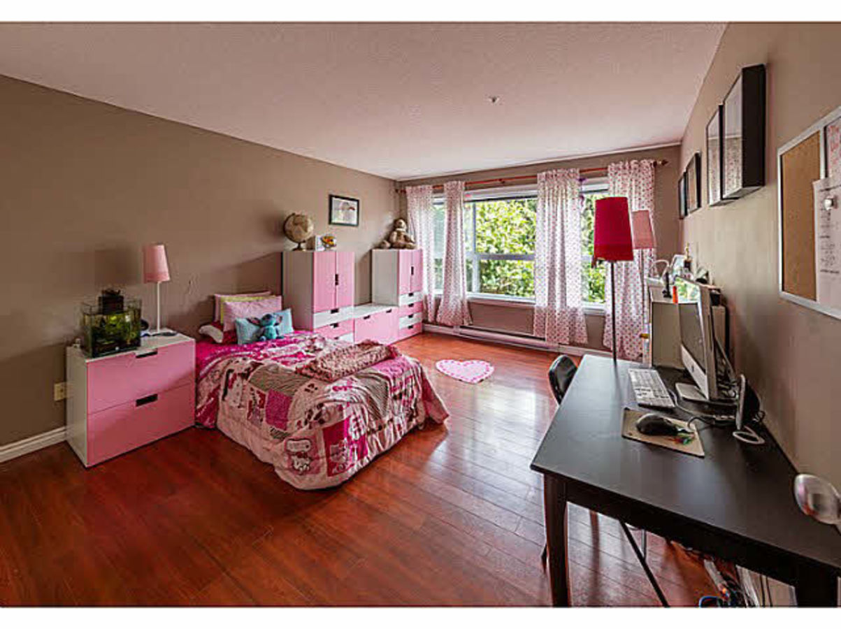 image-261983605-11.jpg at 208 - 9668 148th Street, Guildford, North Surrey image-261983605-11.jpg at 208 - 9668 148th Street, Guildford, North Surrey