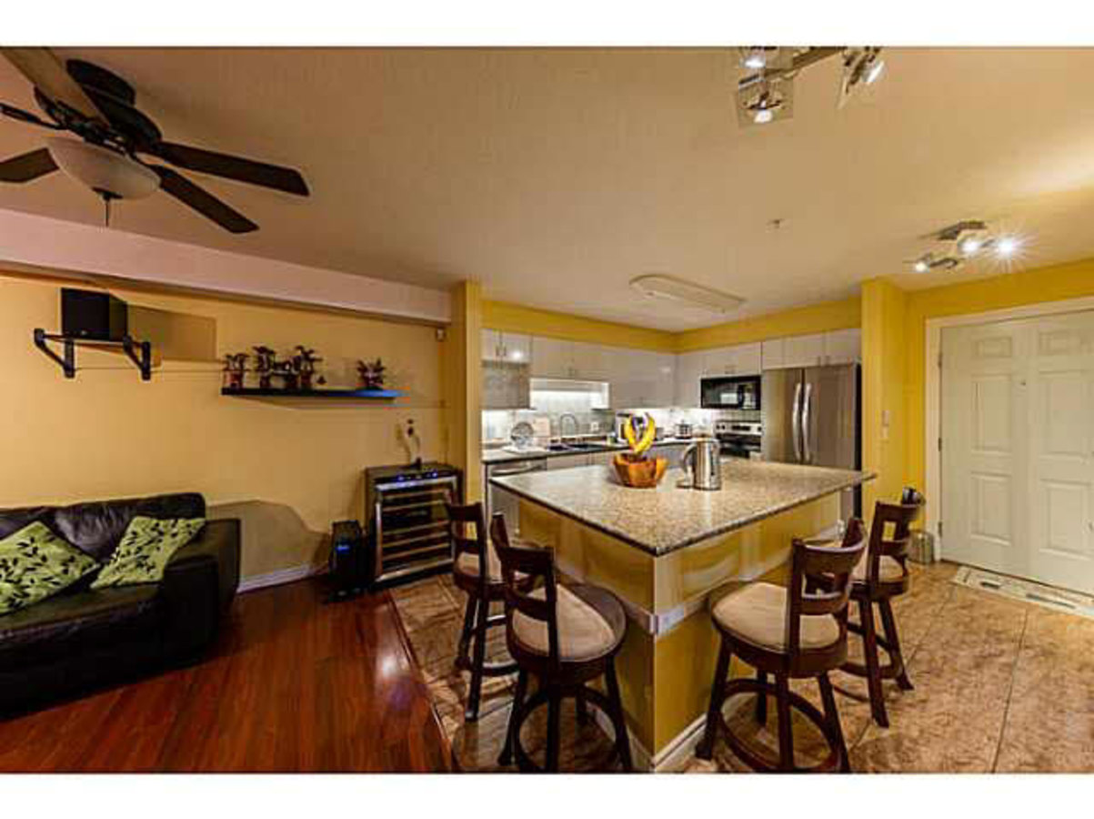 image-261983605-5.jpg at 208 - 9668 148th Street, Guildford, North Surrey image-261983605-5.jpg at 208 - 9668 148th Street, Guildford, North Surrey