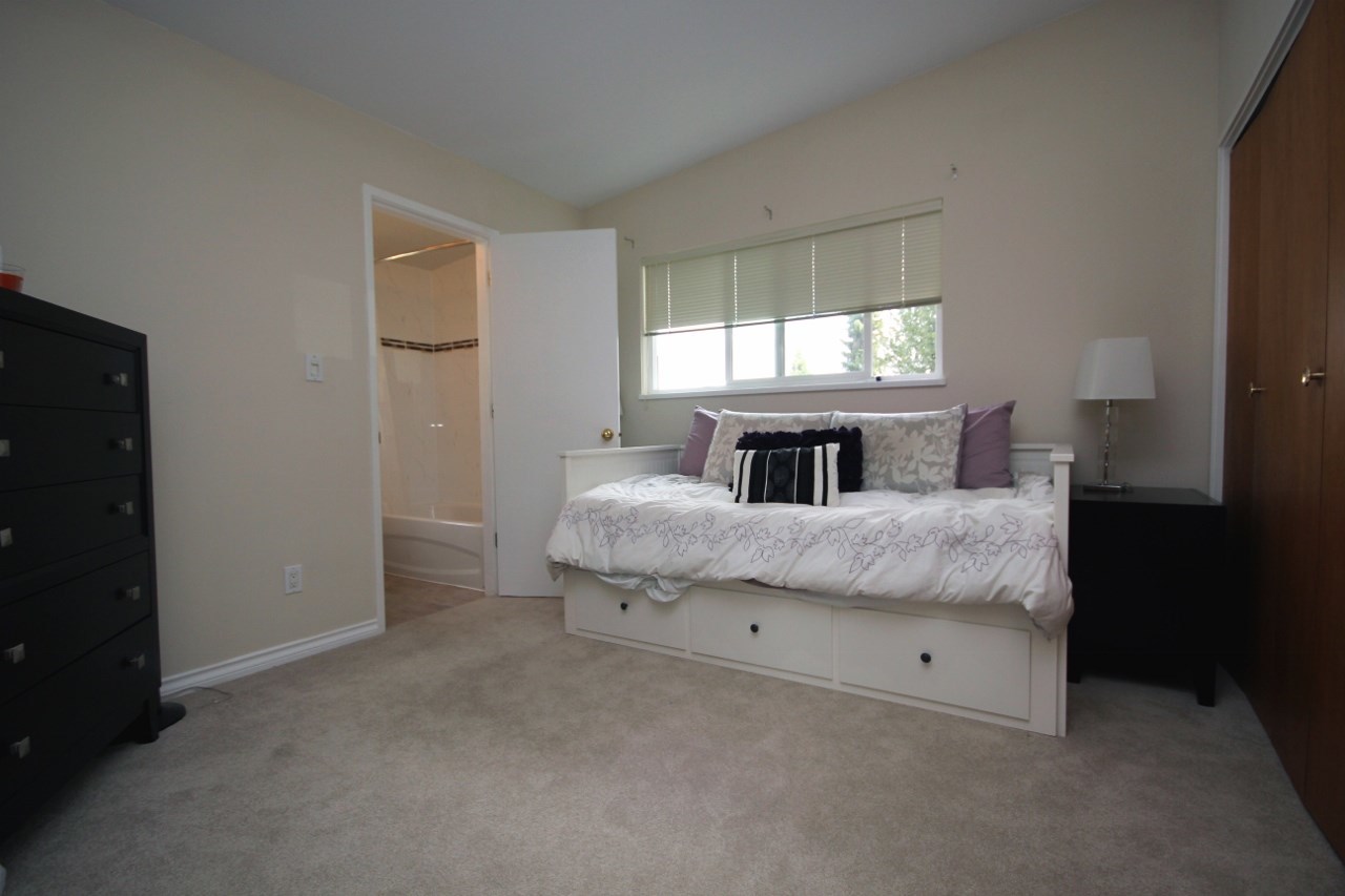 image-262018318-9.jpg at 510  Street, Pebble Hill, Tsawwassen image-262018318-9.jpg at 510  Street, Pebble Hill, Tsawwassen