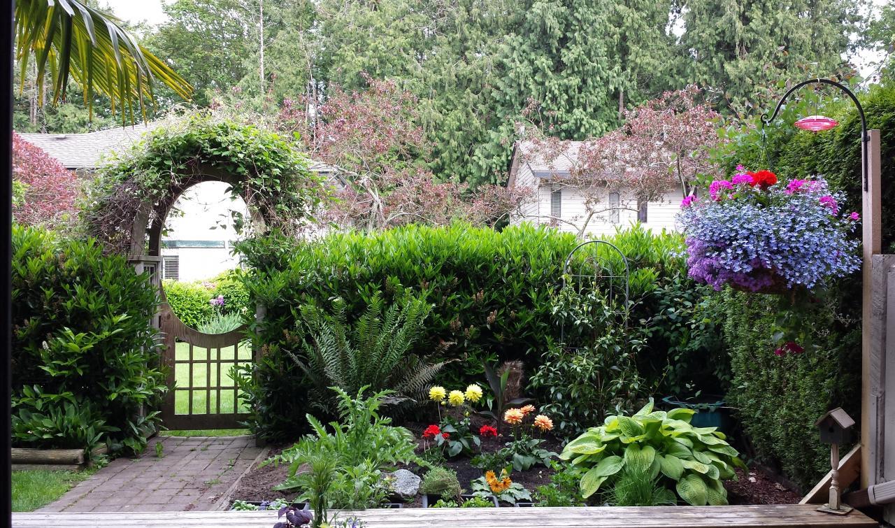 105-5622-16thh-outdoor-pic at 105 - 5622  Avenue, Beach Grove, Tsawwassen 105-5622-16thh-outdoor-pic at 105 - 5622  Avenue, Beach Grove, Tsawwassen