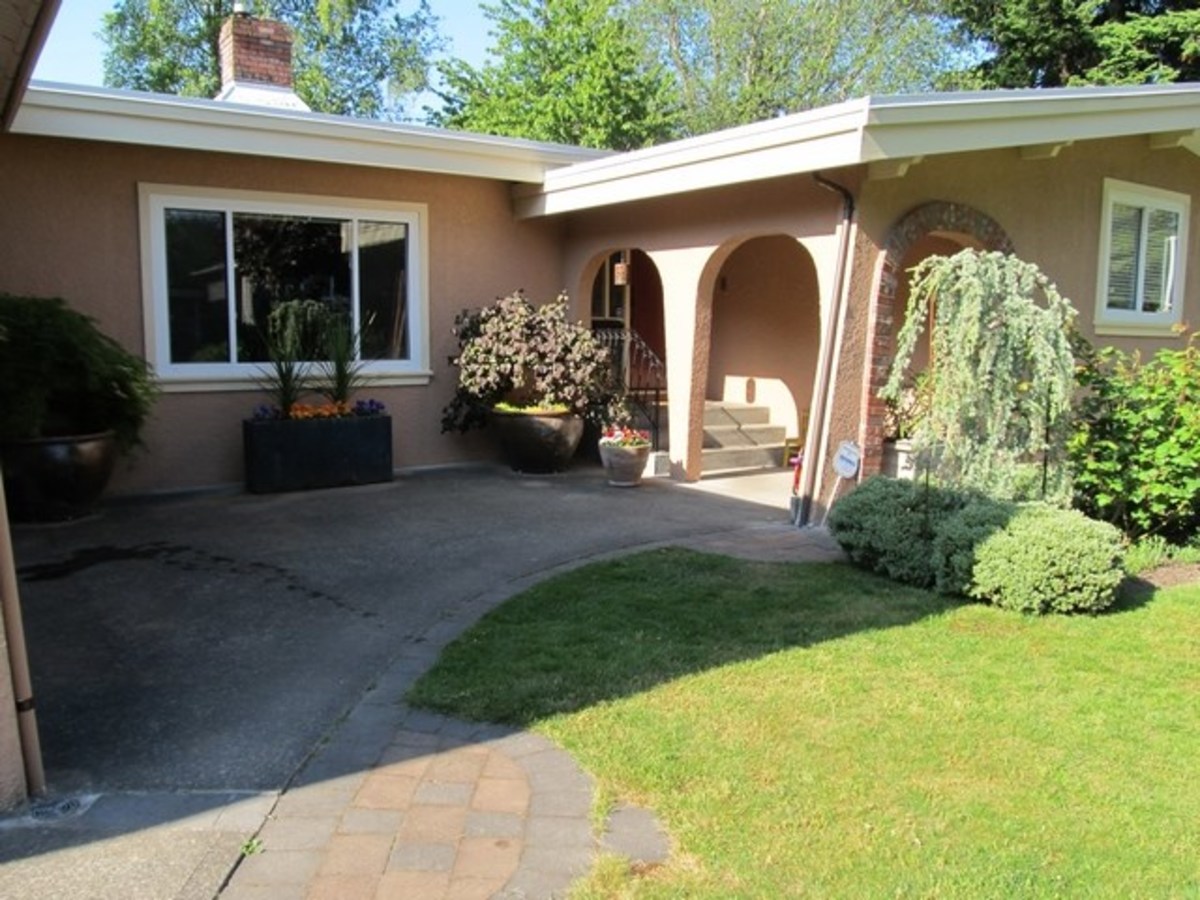 image-262066066-2.jpg at 4901  Avenue, Pebble Hill, Tsawwassen image-262066066-2.jpg at 4901  Avenue, Pebble Hill, Tsawwassen