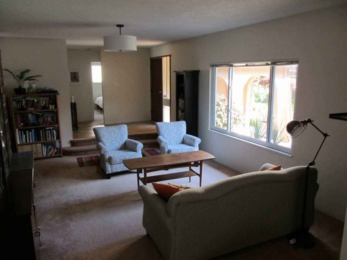 image-262066066-3.jpg at 4901  Avenue, Pebble Hill, Tsawwassen image-262066066-3.jpg at 4901  Avenue, Pebble Hill, Tsawwassen