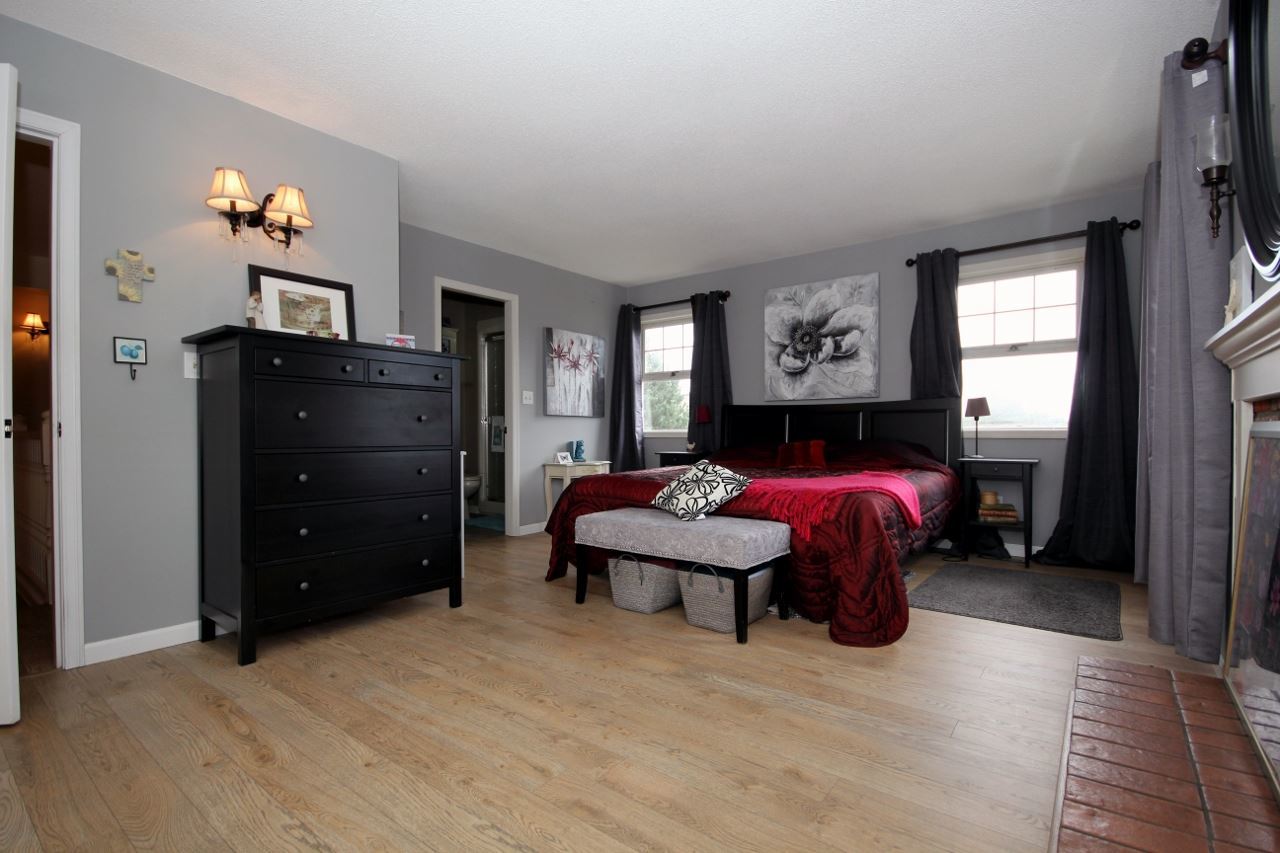 image-262072240-13.jpg at 5255  Avenue, Pebble Hill, Tsawwassen image-262072240-13.jpg at 5255  Avenue, Pebble Hill, Tsawwassen