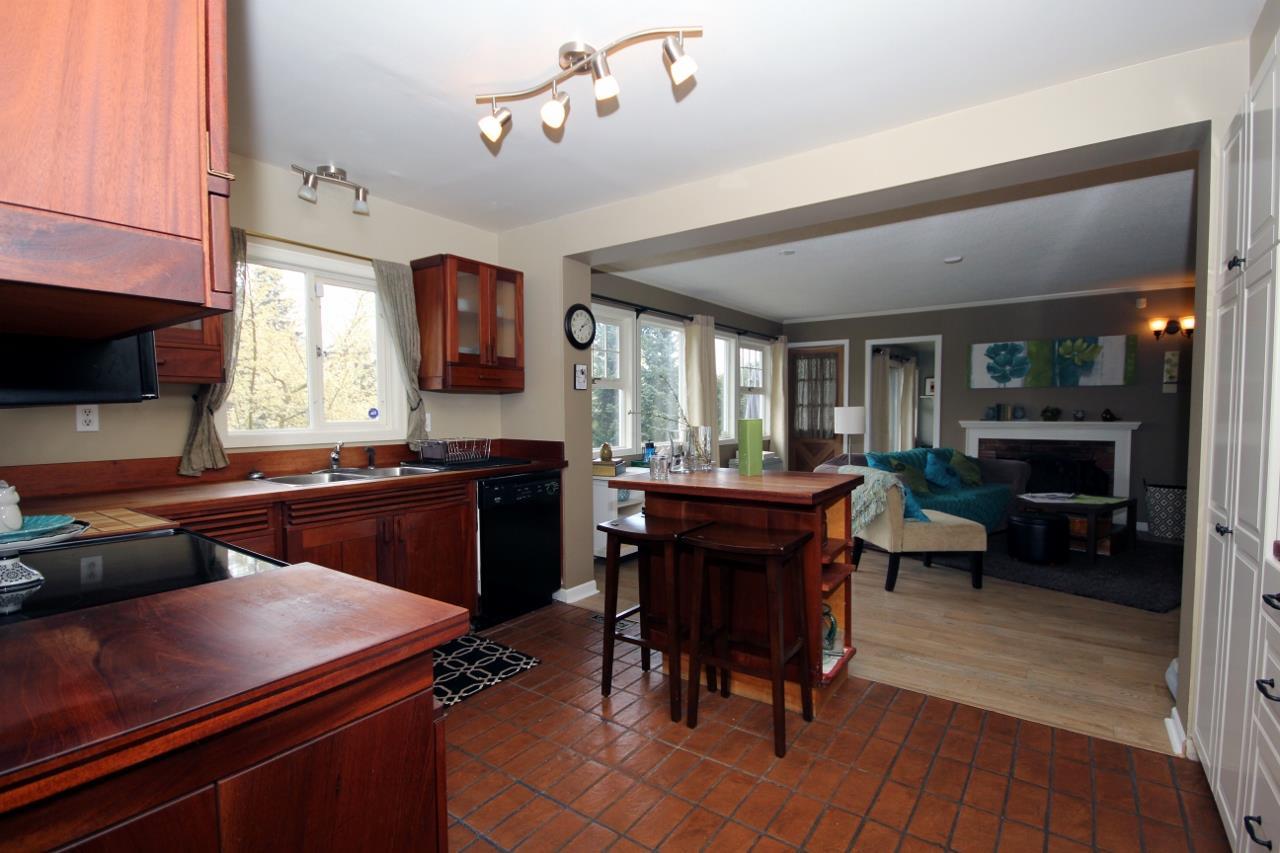 image-262072240-18.jpg at 5255  Avenue, Pebble Hill, Tsawwassen image-262072240-18.jpg at 5255  Avenue, Pebble Hill, Tsawwassen