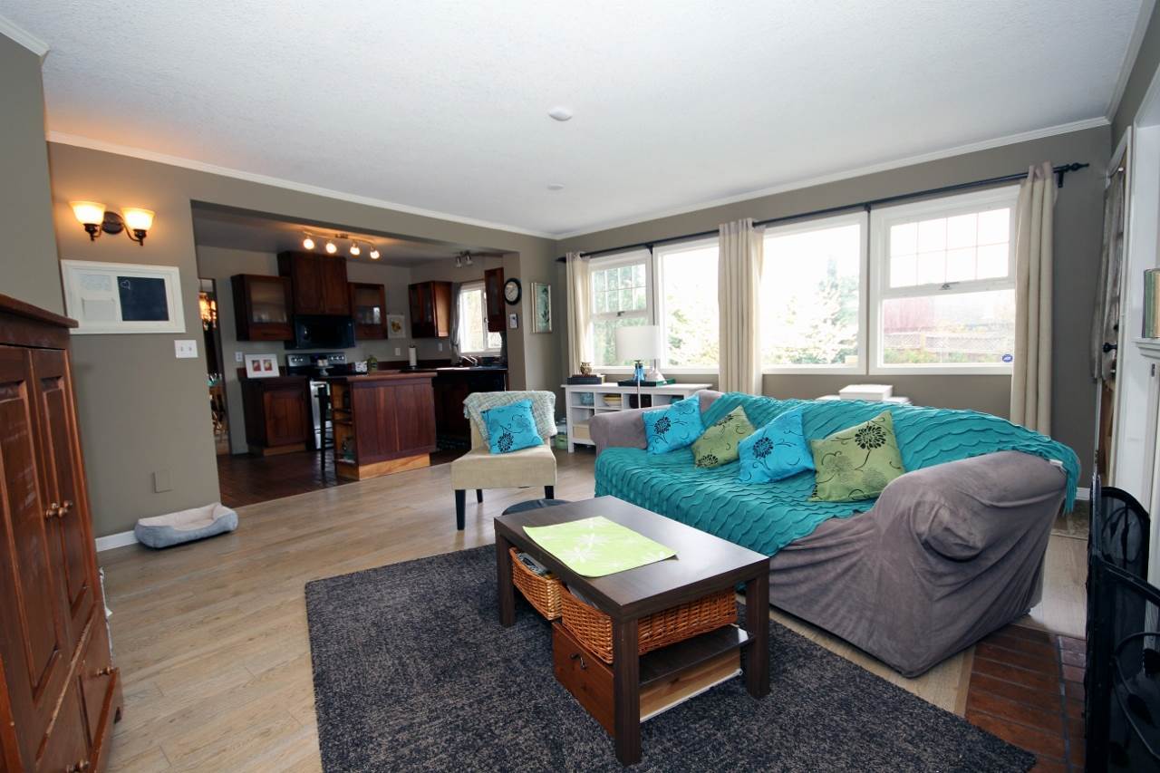 image-262072240-9.jpg at 5255  Avenue, Pebble Hill, Tsawwassen image-262072240-9.jpg at 5255  Avenue, Pebble Hill, Tsawwassen