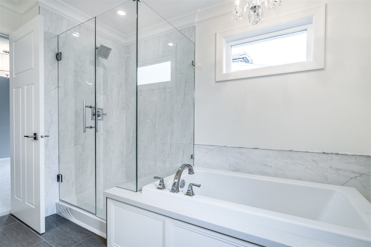 image-262074175-16.jpg at 15592  Drive, King George Corridor, South Surrey White Rock image-262074175-16.jpg at 15592  Drive, King George Corridor, South Surrey White Rock