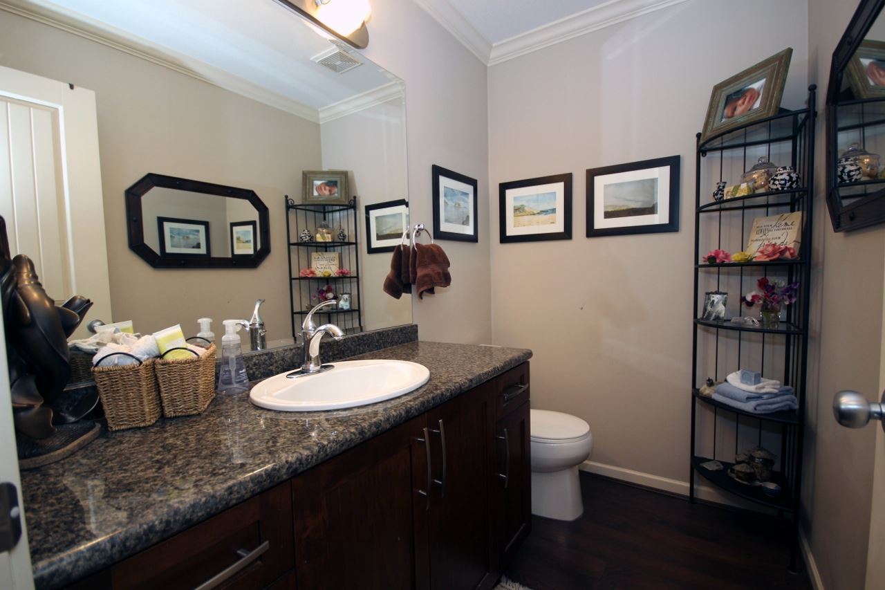 image-262083923-10.jpg at 5 - 4887  Avenue, Hawthorne, Ladner image-262083923-10.jpg at 5 - 4887  Avenue, Hawthorne, Ladner