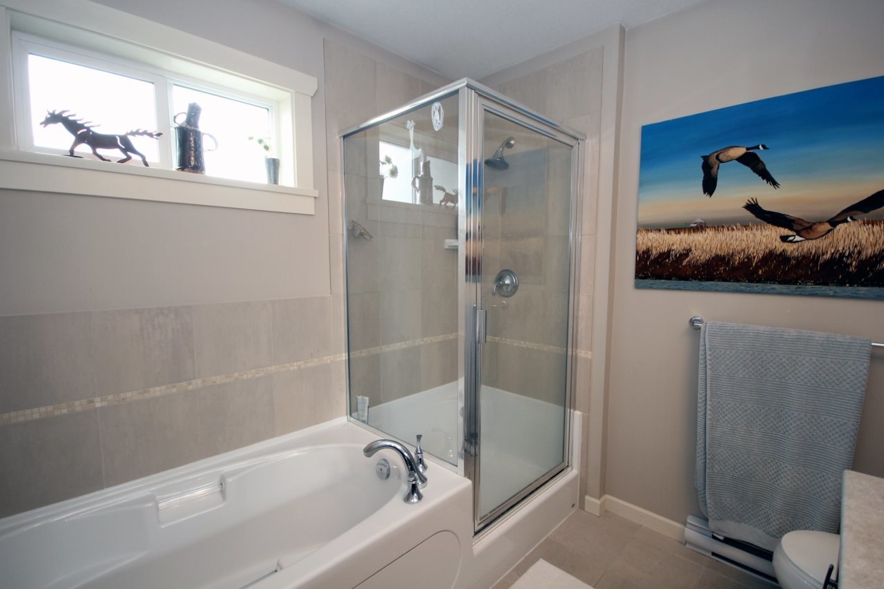 image-262083923-16.jpg at 5 - 4887  Avenue, Hawthorne, Ladner image-262083923-16.jpg at 5 - 4887  Avenue, Hawthorne, Ladner