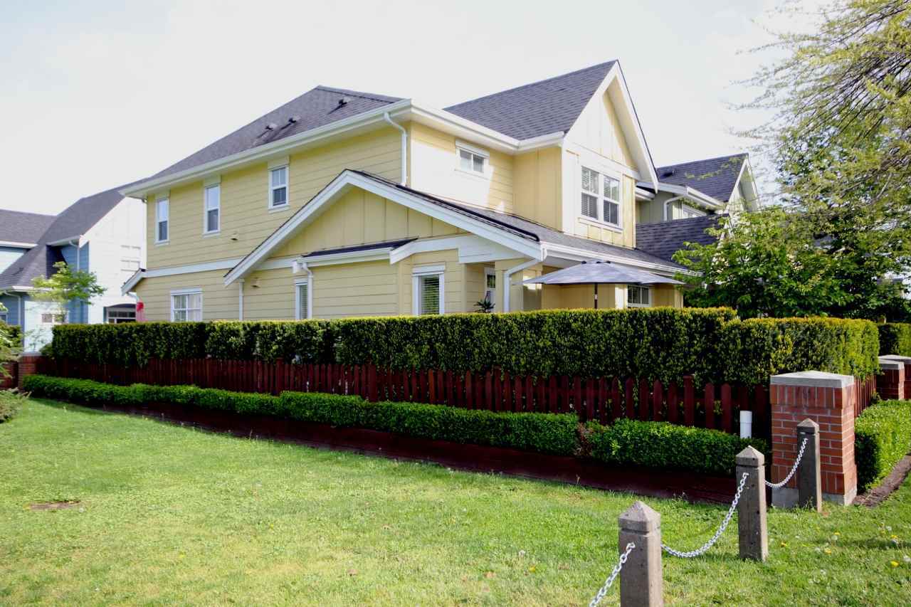 image-262083923-17.jpg at 5 - 4887  Avenue, Hawthorne, Ladner image-262083923-17.jpg at 5 - 4887  Avenue, Hawthorne, Ladner