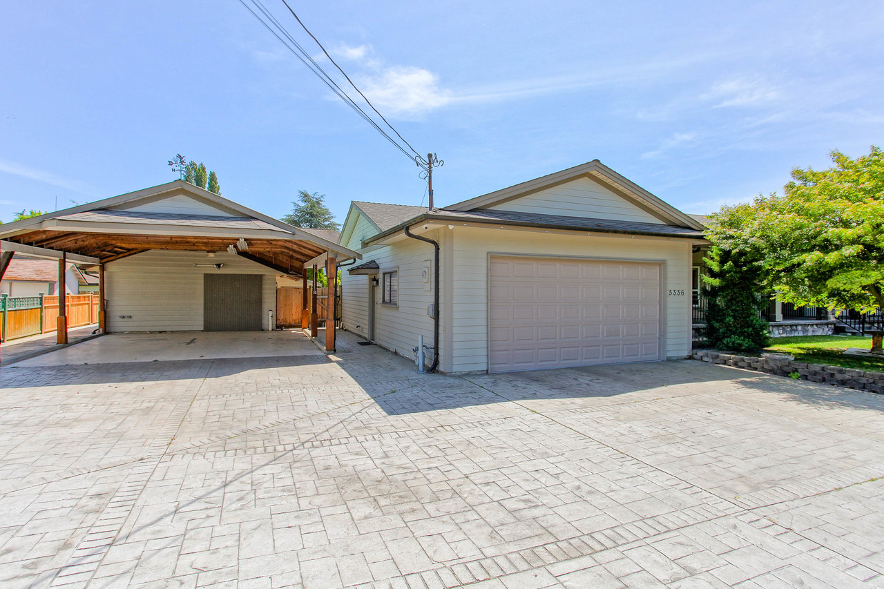 102 at 5336 Westminster Avenue, Hawthorne, Ladner 102 at 5336 Westminster Avenue, Hawthorne, Ladner