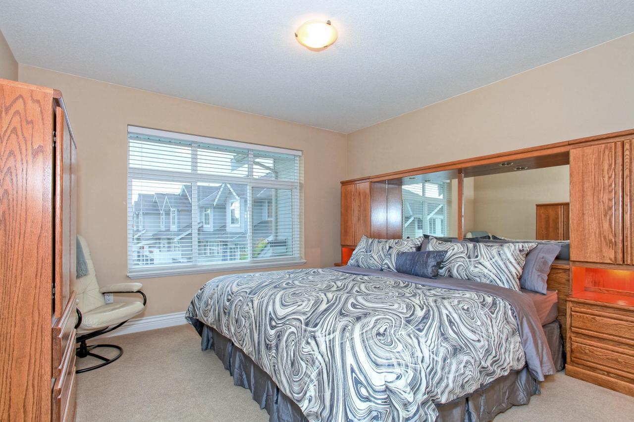 112 at 9 - 19330 69th Avenue 112 at 9 - 19330 69th Avenue