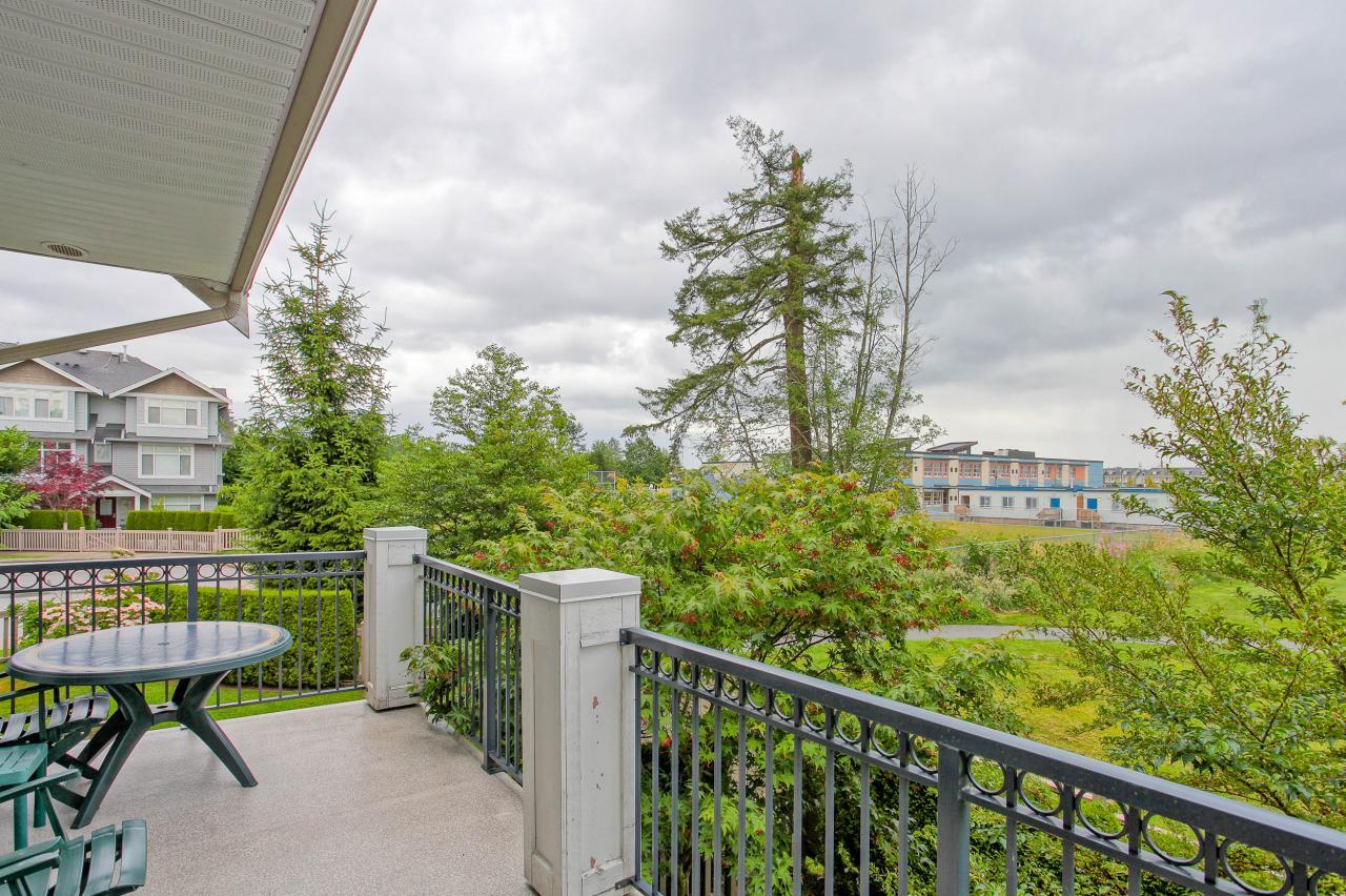 119 at 9 - 19330 69th Avenue 119 at 9 - 19330 69th Avenue