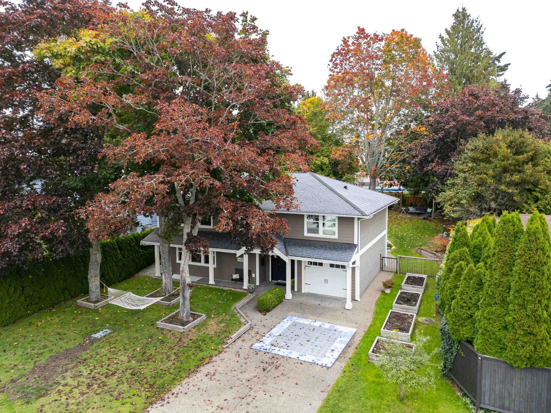 Photo of 250 54a Street, Pebble Hill, Tsawwassen Photo of 250 54a Street, Pebble Hill, Tsawwassen