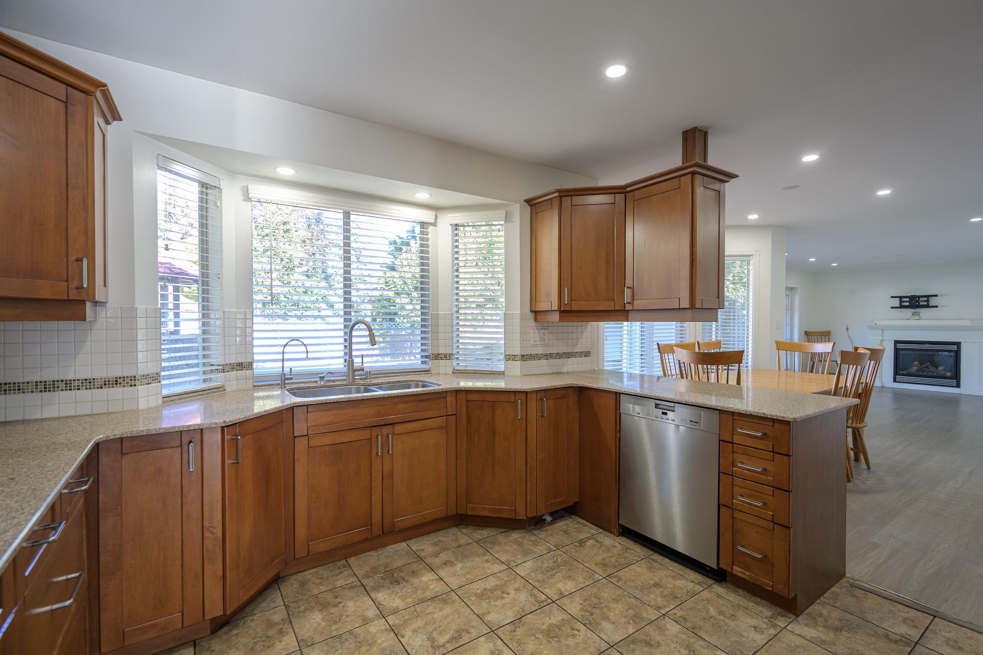 4430-50a-street-ladner-elementary-ladner-08 at 4430 50a Street, Ladner Elementary, Ladner 4430-50a-street-ladner-elementary-ladner-08 at 4430 50a Street, Ladner Elementary, Ladner