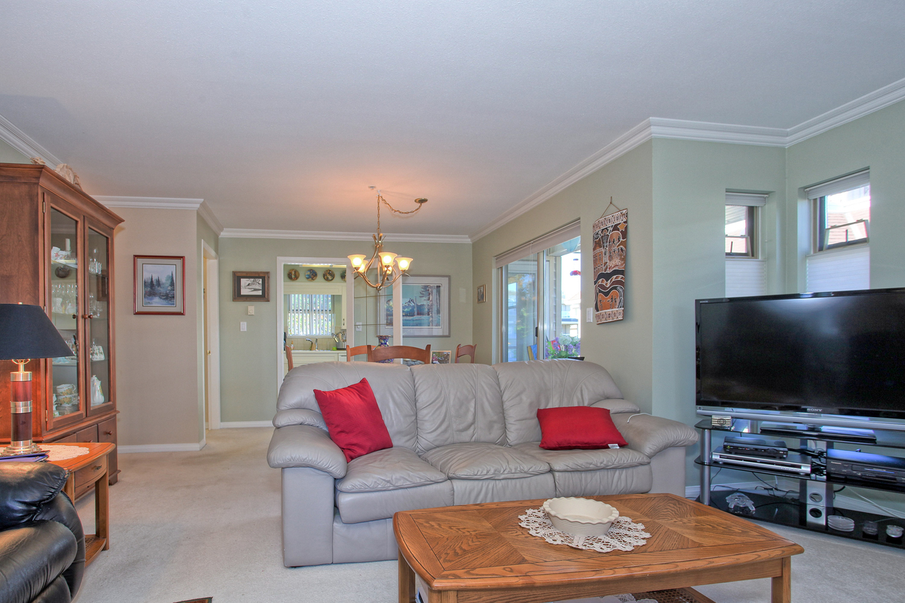 104 at 201 - 1118  Street, Tsawwassen Central, Tsawwassen 104 at 201 - 1118  Street, Tsawwassen Central, Tsawwassen