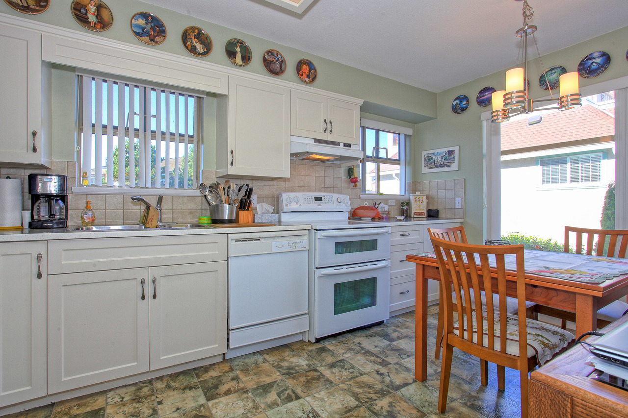 107 at 201 - 1118  Street, Tsawwassen Central, Tsawwassen 107 at 201 - 1118  Street, Tsawwassen Central, Tsawwassen