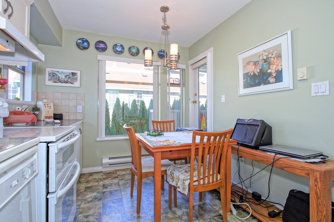 110 at 201 - 1118  Street, Tsawwassen Central, Tsawwassen 110 at 201 - 1118  Street, Tsawwassen Central, Tsawwassen