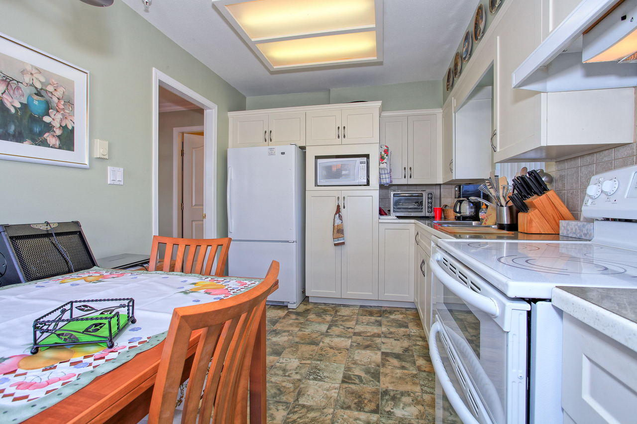 111 at 201 - 1118  Street, Tsawwassen Central, Tsawwassen 111 at 201 - 1118  Street, Tsawwassen Central, Tsawwassen