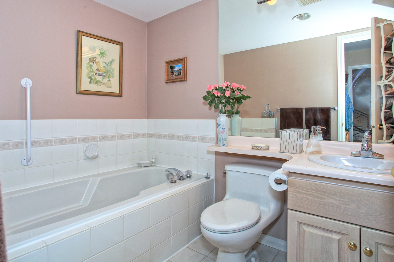 117 at 201 - 1118  Street, Tsawwassen Central, Tsawwassen 117 at 201 - 1118  Street, Tsawwassen Central, Tsawwassen