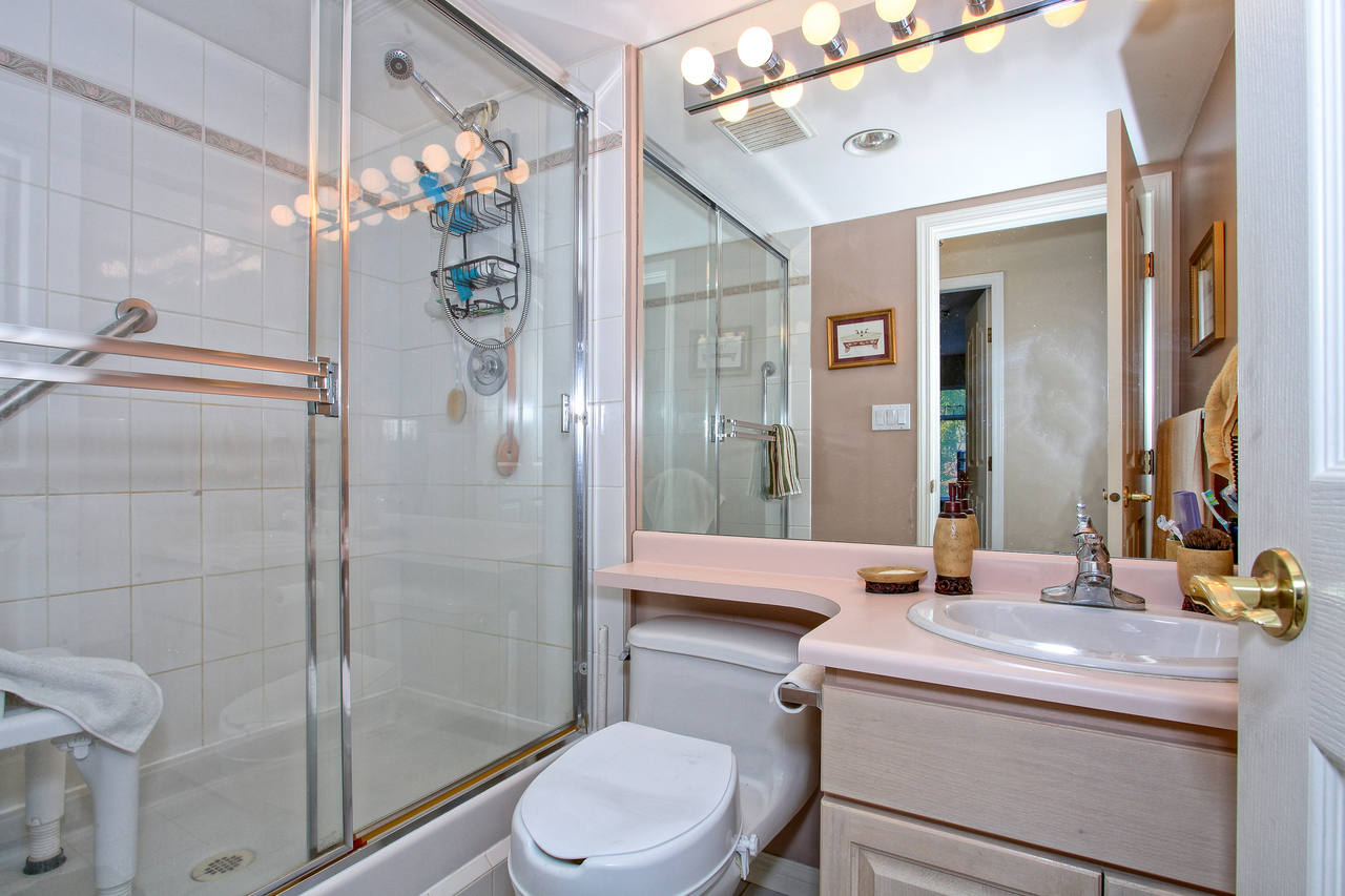 120 at 201 - 1118  Street, Tsawwassen Central, Tsawwassen 120 at 201 - 1118  Street, Tsawwassen Central, Tsawwassen