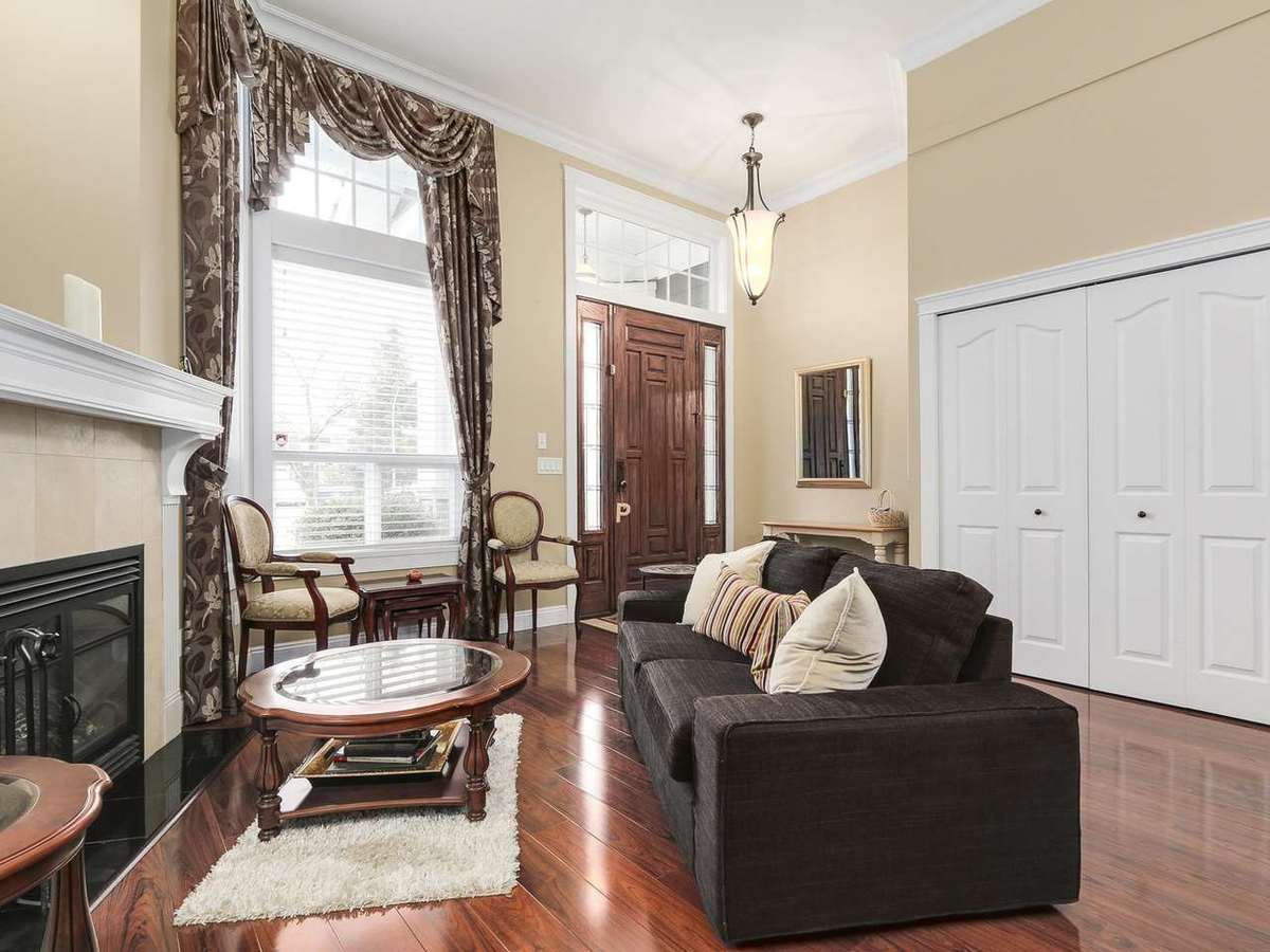 5208-laurel-drive-hawthorne-ladner-02 at 5208 Laurel Drive, Hawthorne, Ladner 5208-laurel-drive-hawthorne-ladner-02 at 5208 Laurel Drive, Hawthorne, Ladner