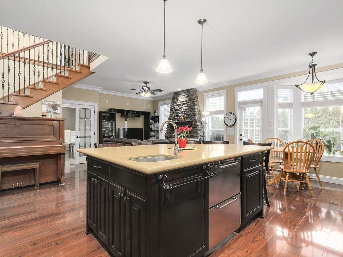 5208-laurel-drive-hawthorne-ladner-07 at 5208 Laurel Drive, Hawthorne, Ladner 5208-laurel-drive-hawthorne-ladner-07 at 5208 Laurel Drive, Hawthorne, Ladner