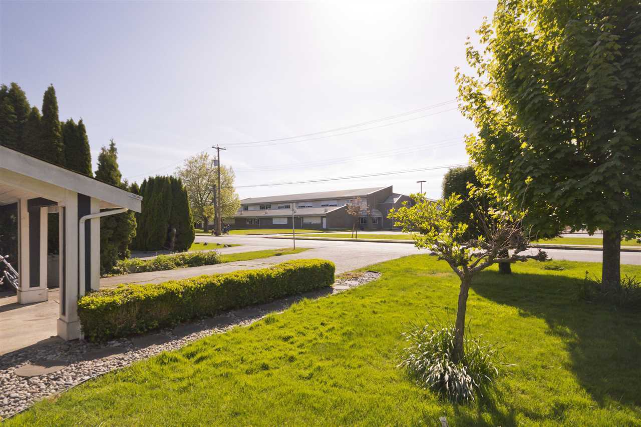 4614-51-street-ladner-elementary-ladner-06 at 4614 51 Street, Ladner Elementary, Ladner 4614-51-street-ladner-elementary-ladner-06 at 4614 51 Street, Ladner Elementary, Ladner