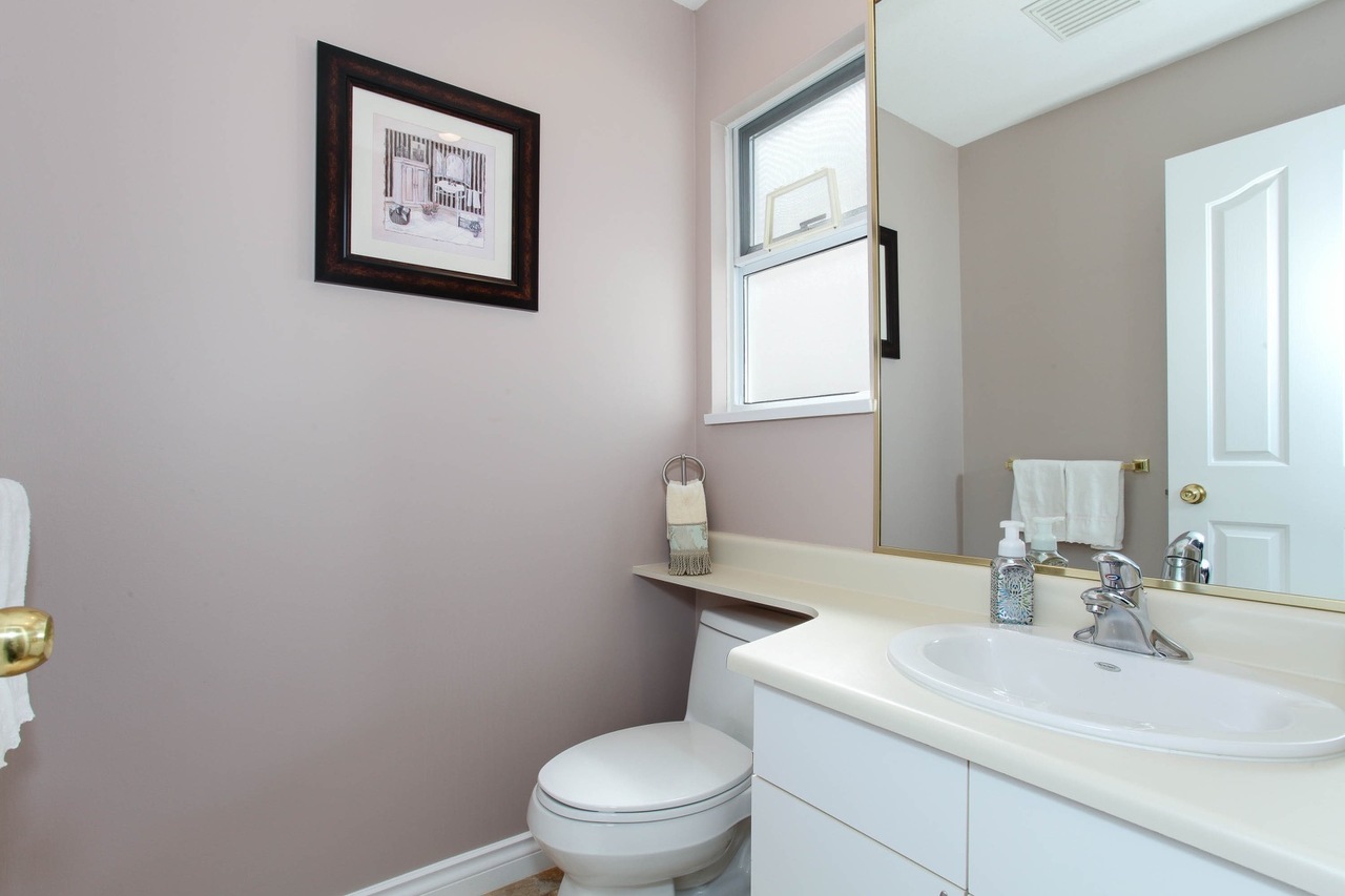 115 at 5014 54 Street, Hawthorne, Ladner 115 at 5014 54 Street, Hawthorne, Ladner